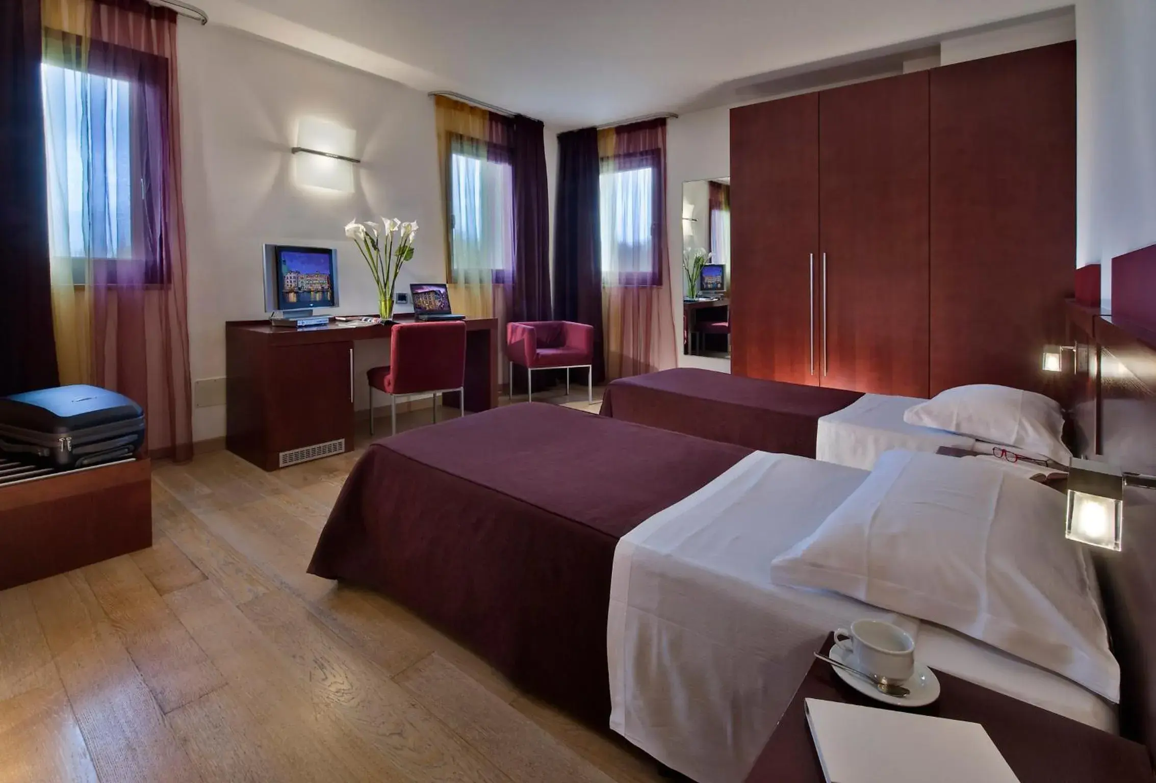 Twin Room in Annia Park Hotel Venice Airport Twin Room in Annia Park Hotel Venice Airport