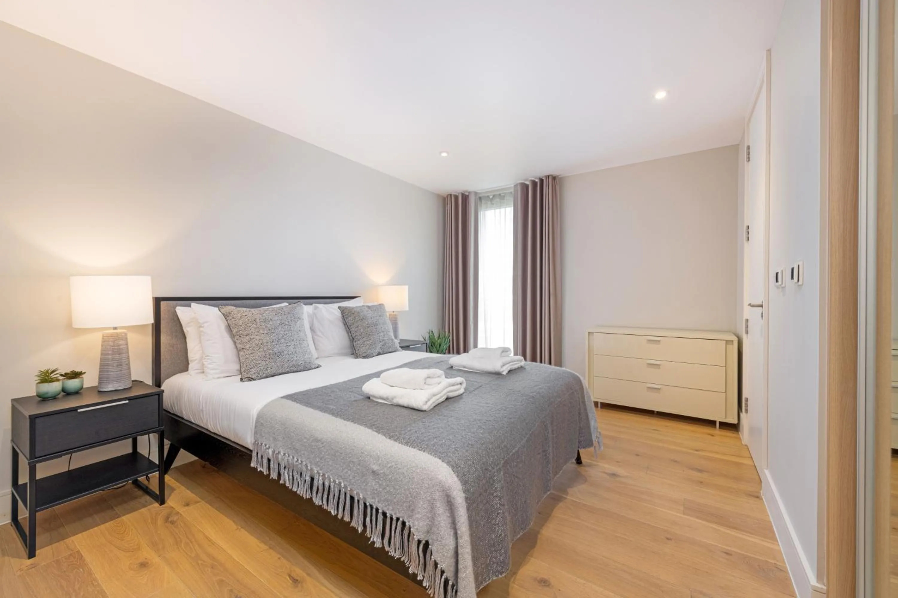 Bedroom in Stayo Apartments Southbank