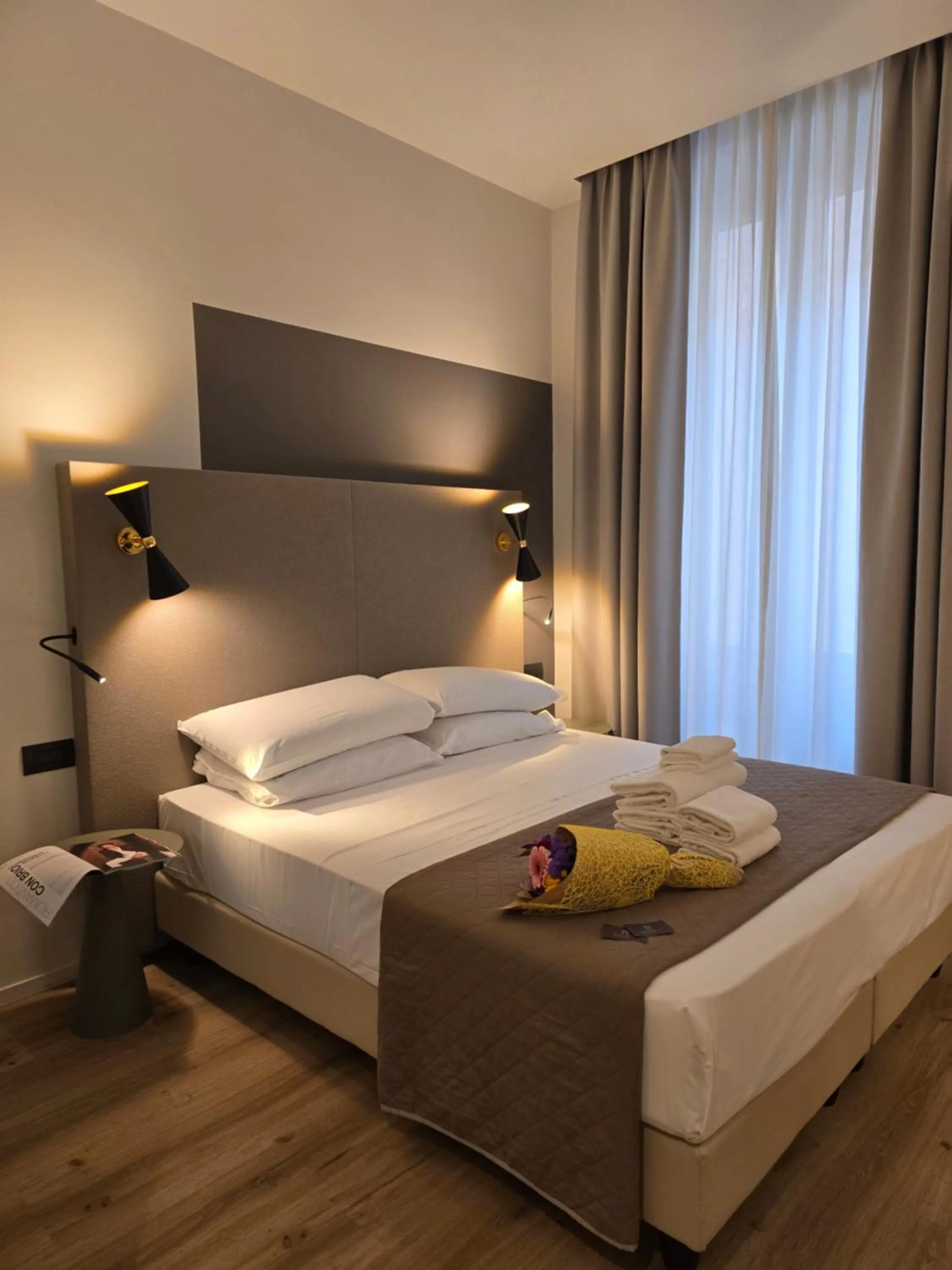 Decorative detail, Bed in Hotel Porta Pia