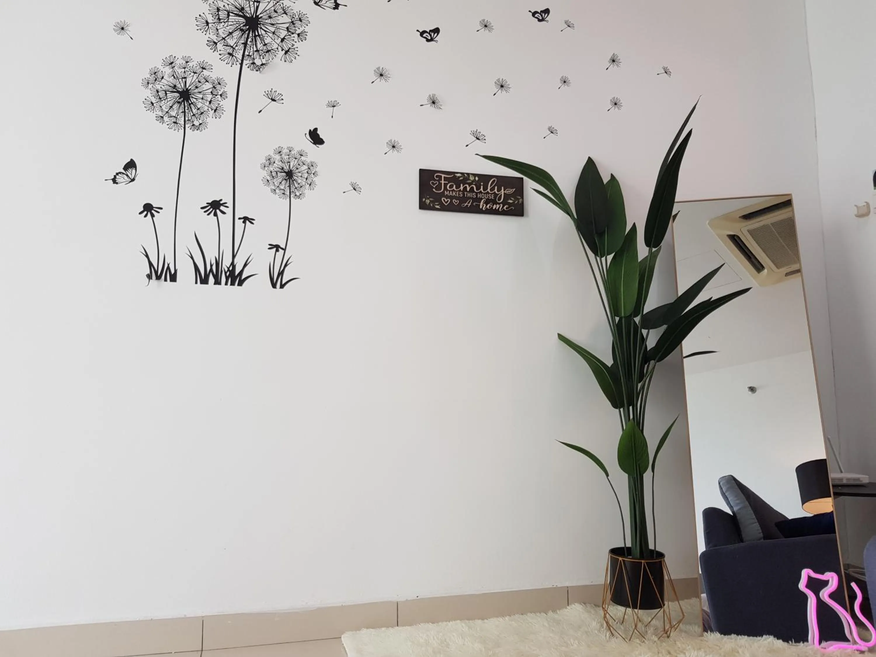 Decorative detail in Mansion One Suite by stayCATion Homestay