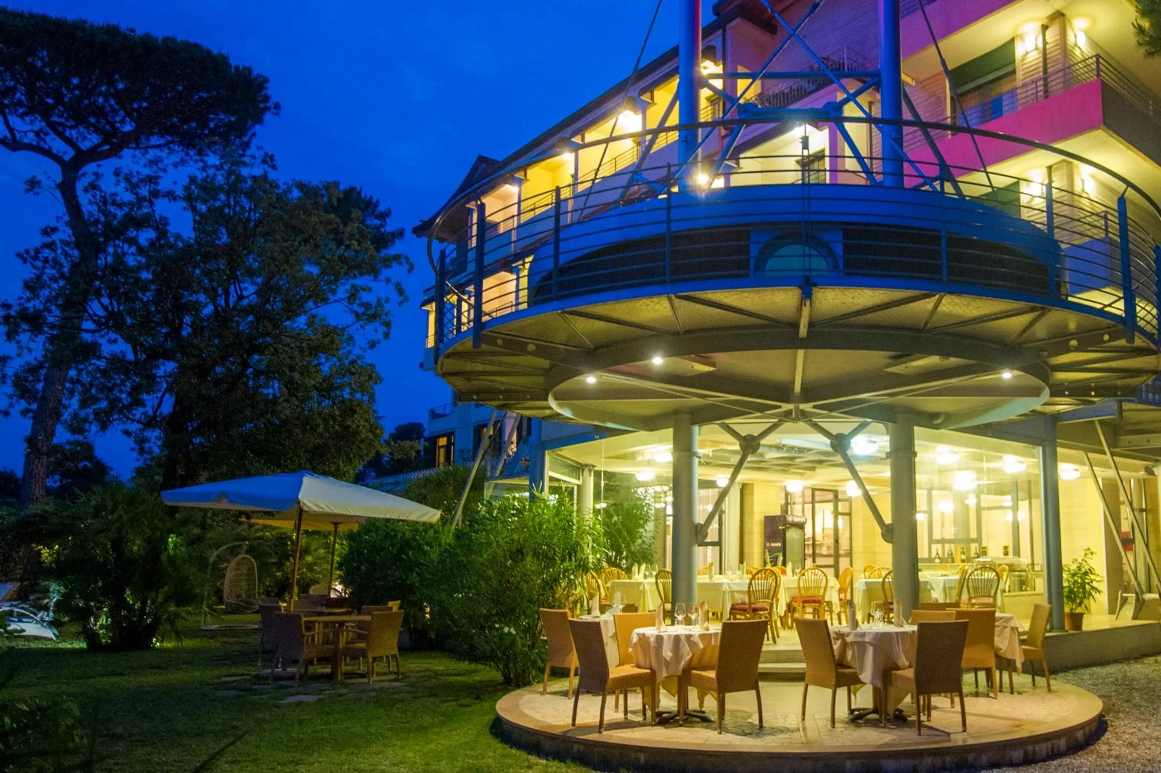 Garden in Hotel Acapulco