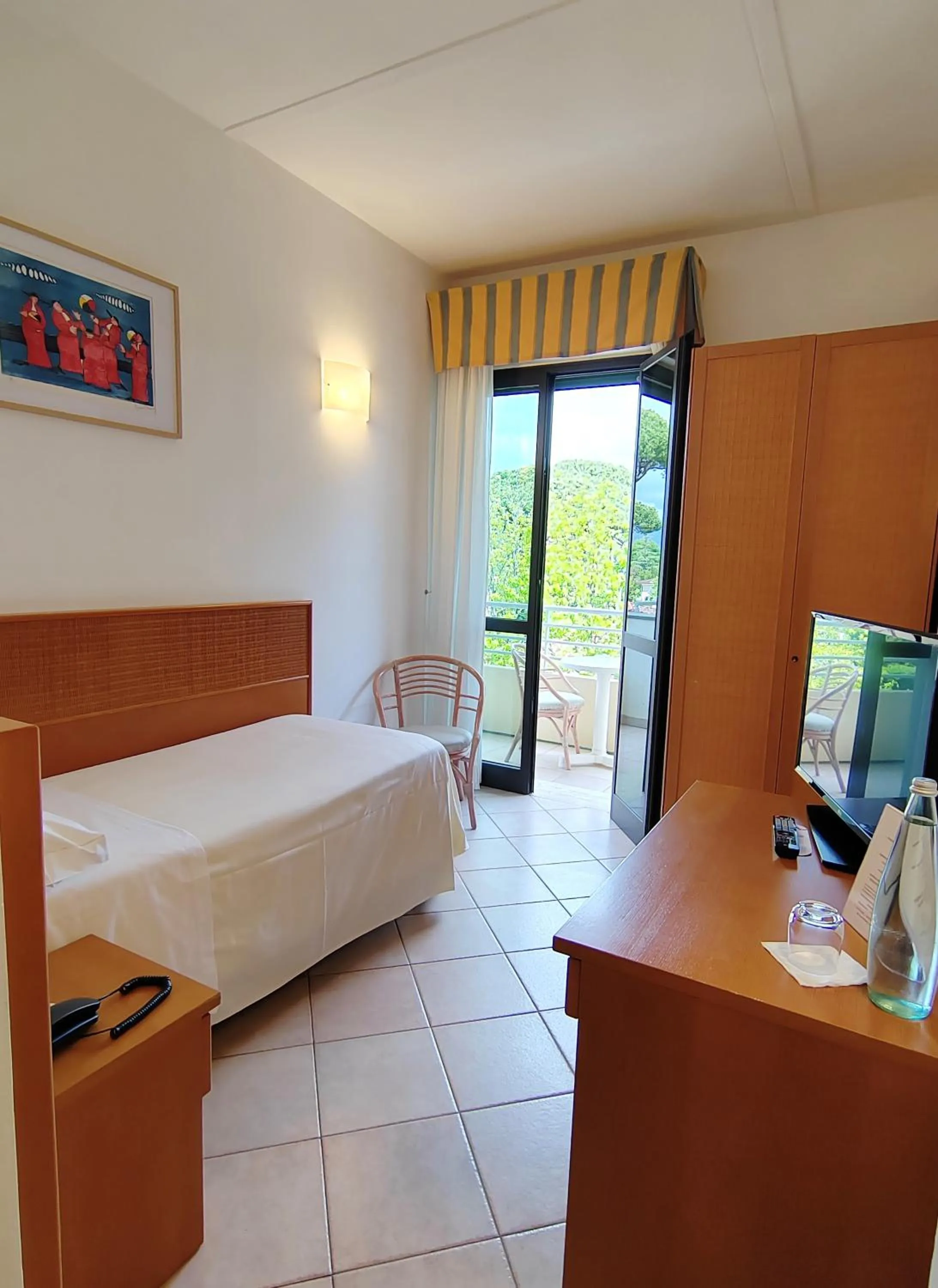 Bed in Hotel Acapulco