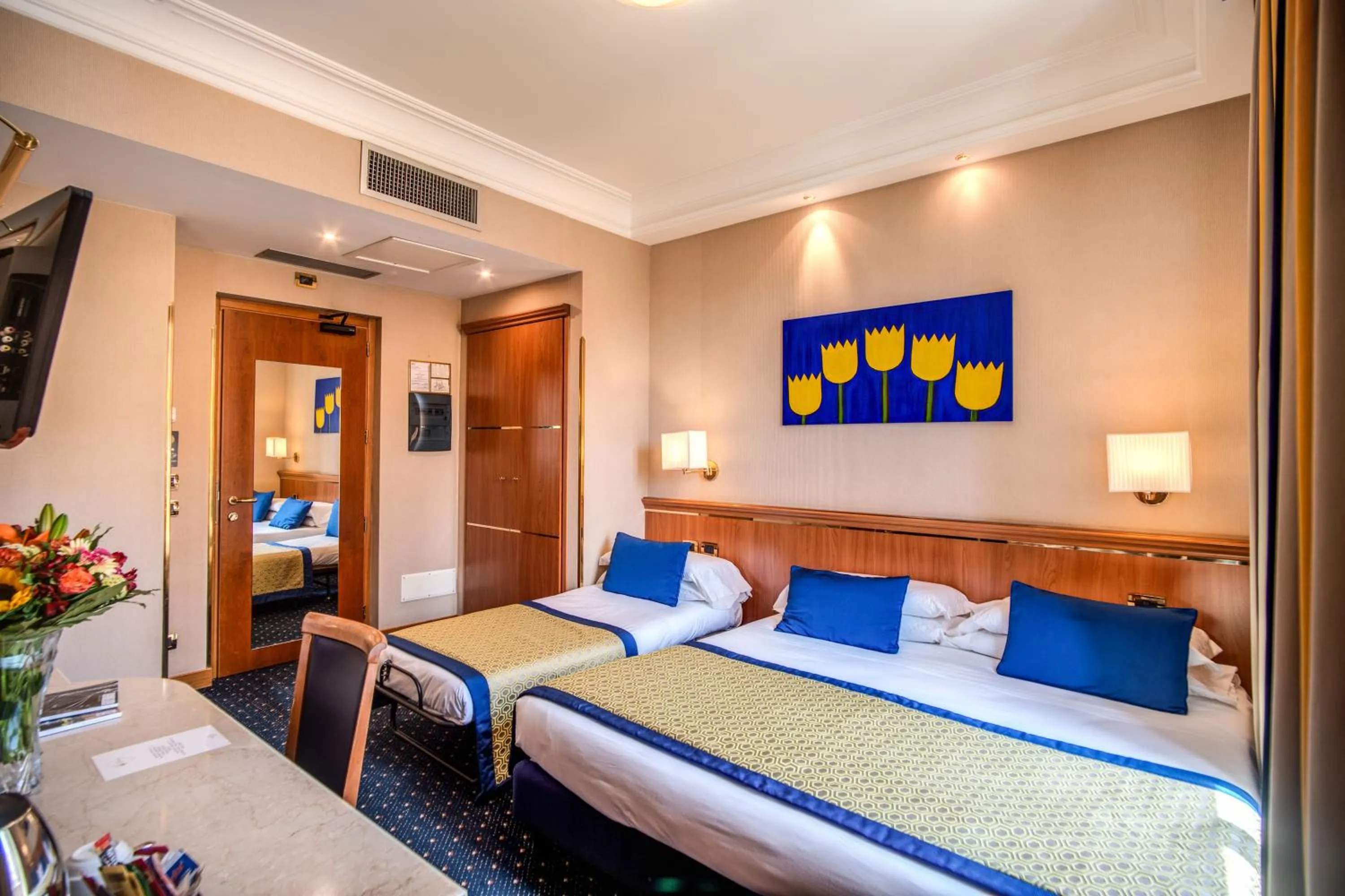 Bed in Hotel Diocleziano