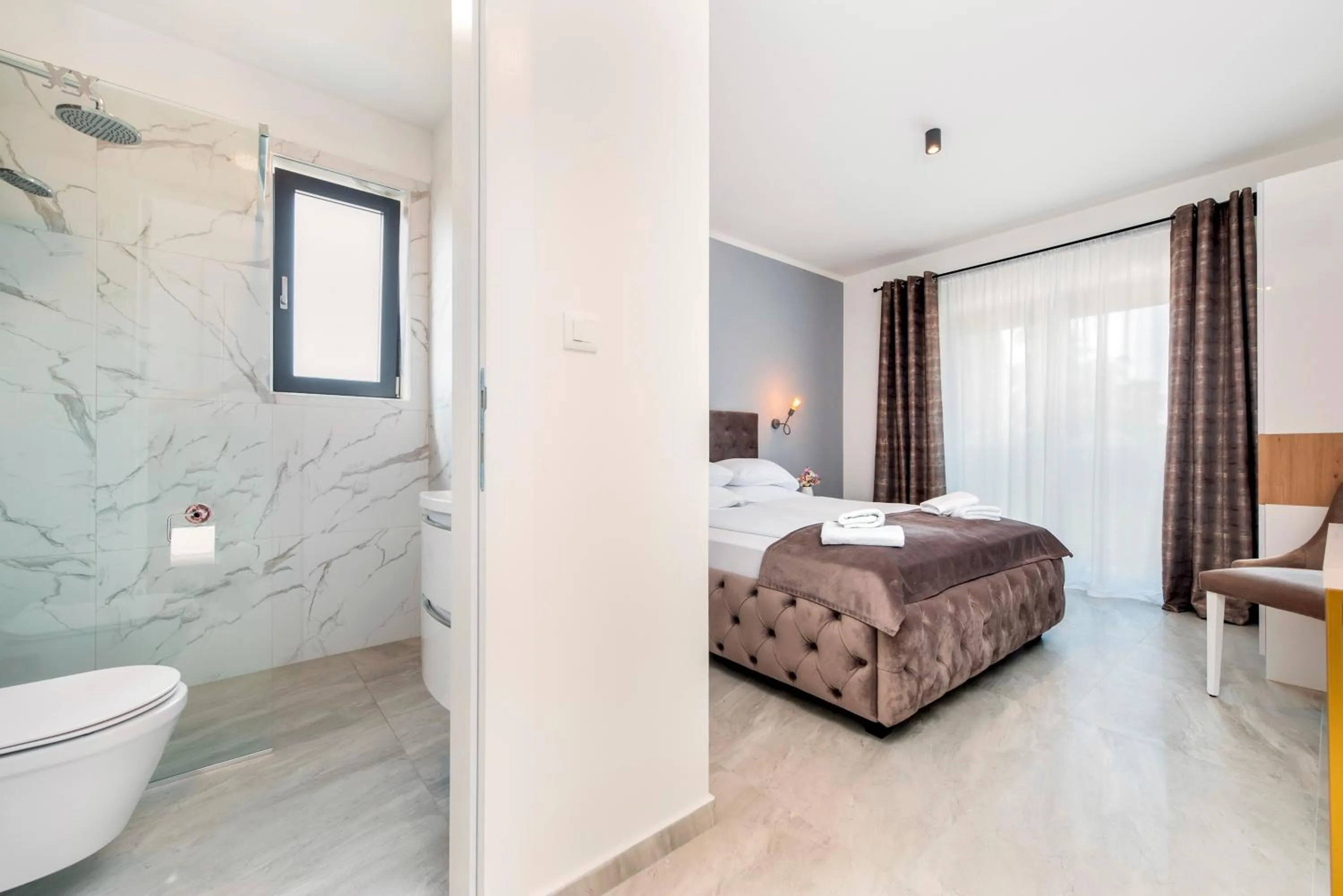 Property building, Bed in Boutique Residence Arion