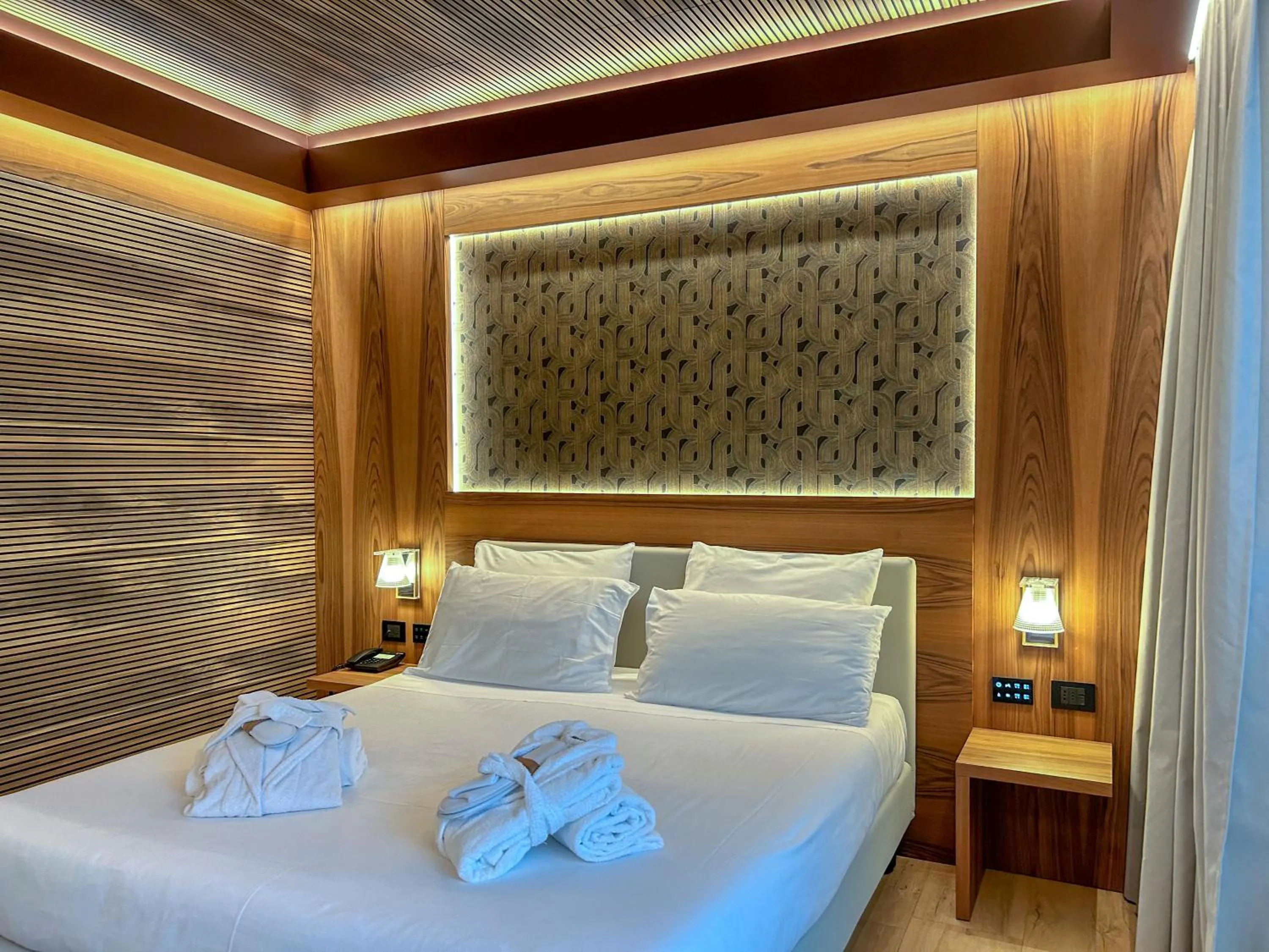 Bed in Alevic Hotel Sirmione