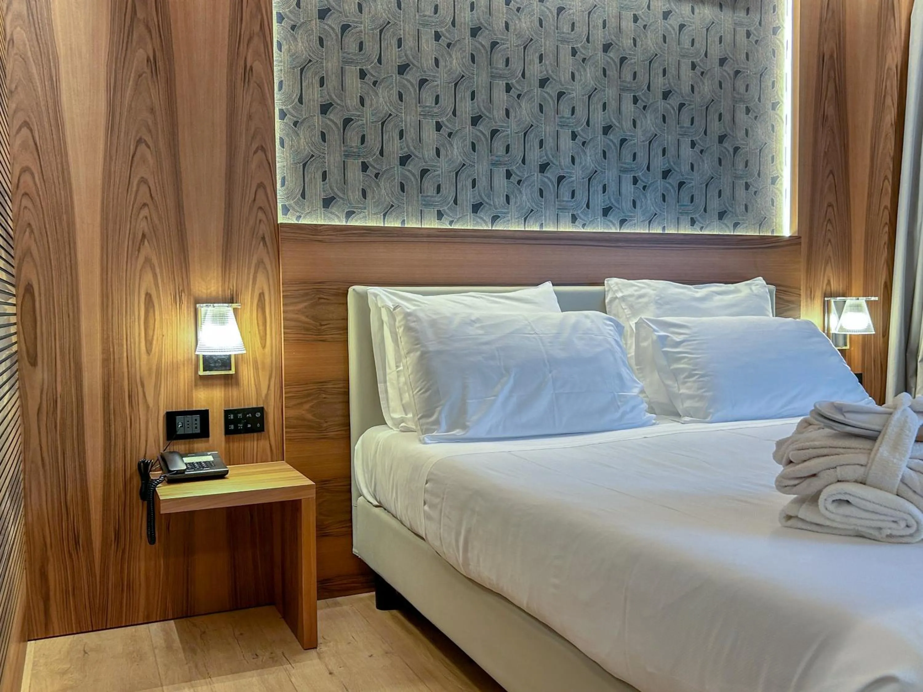 Bed in Alevic Hotel Sirmione