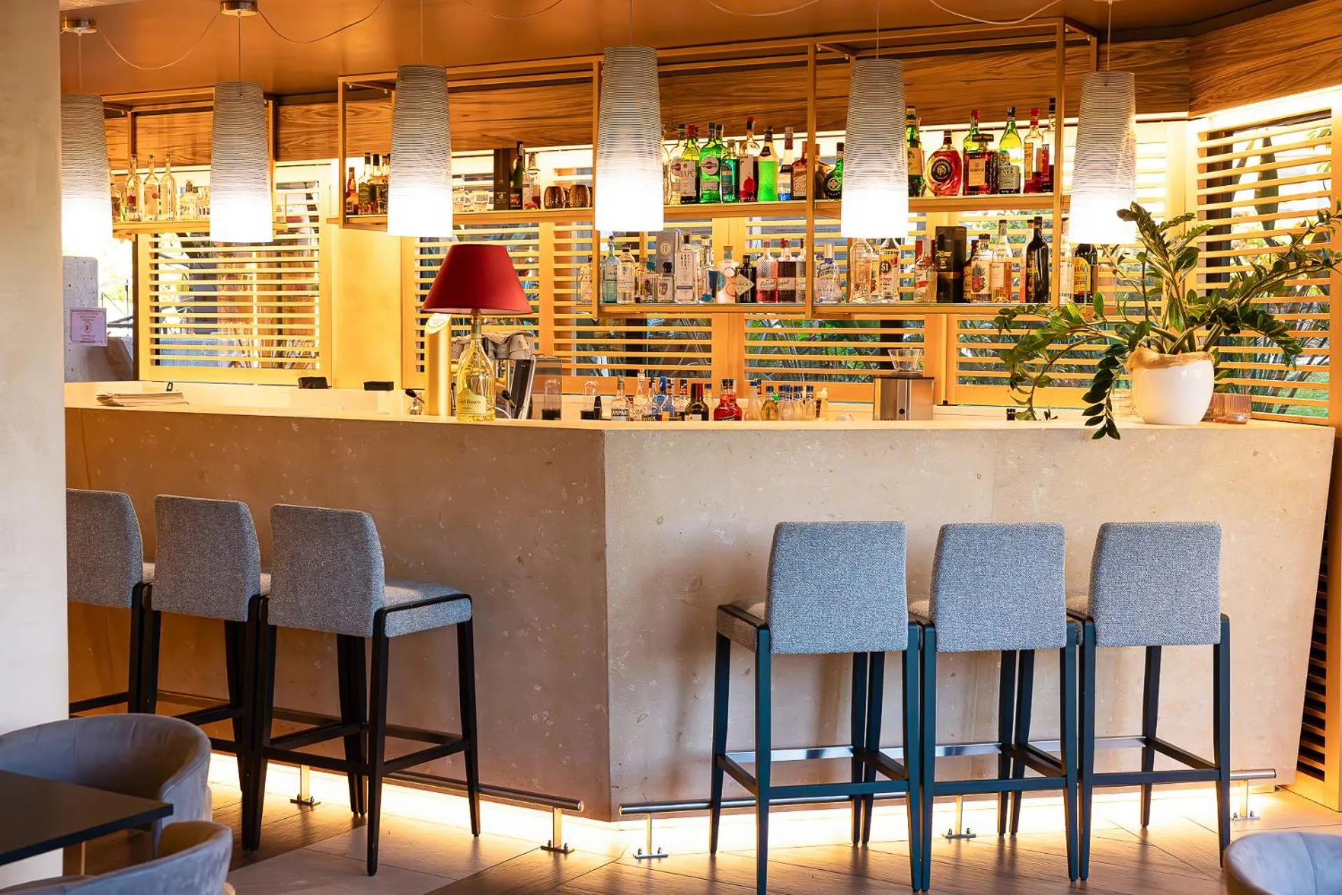 Restaurant/places to eat in Alevic Hotel Sirmione