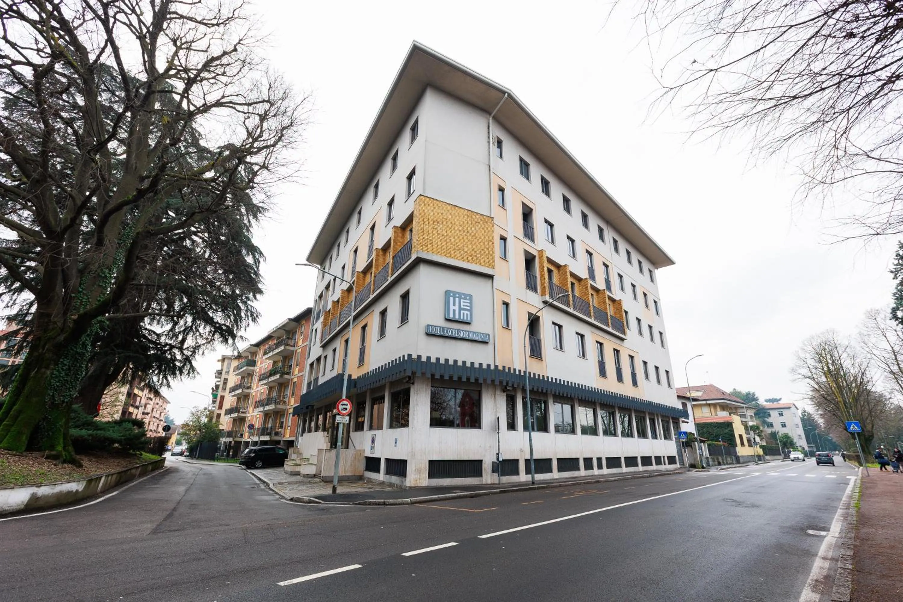 Hotel Excelsior Magenta