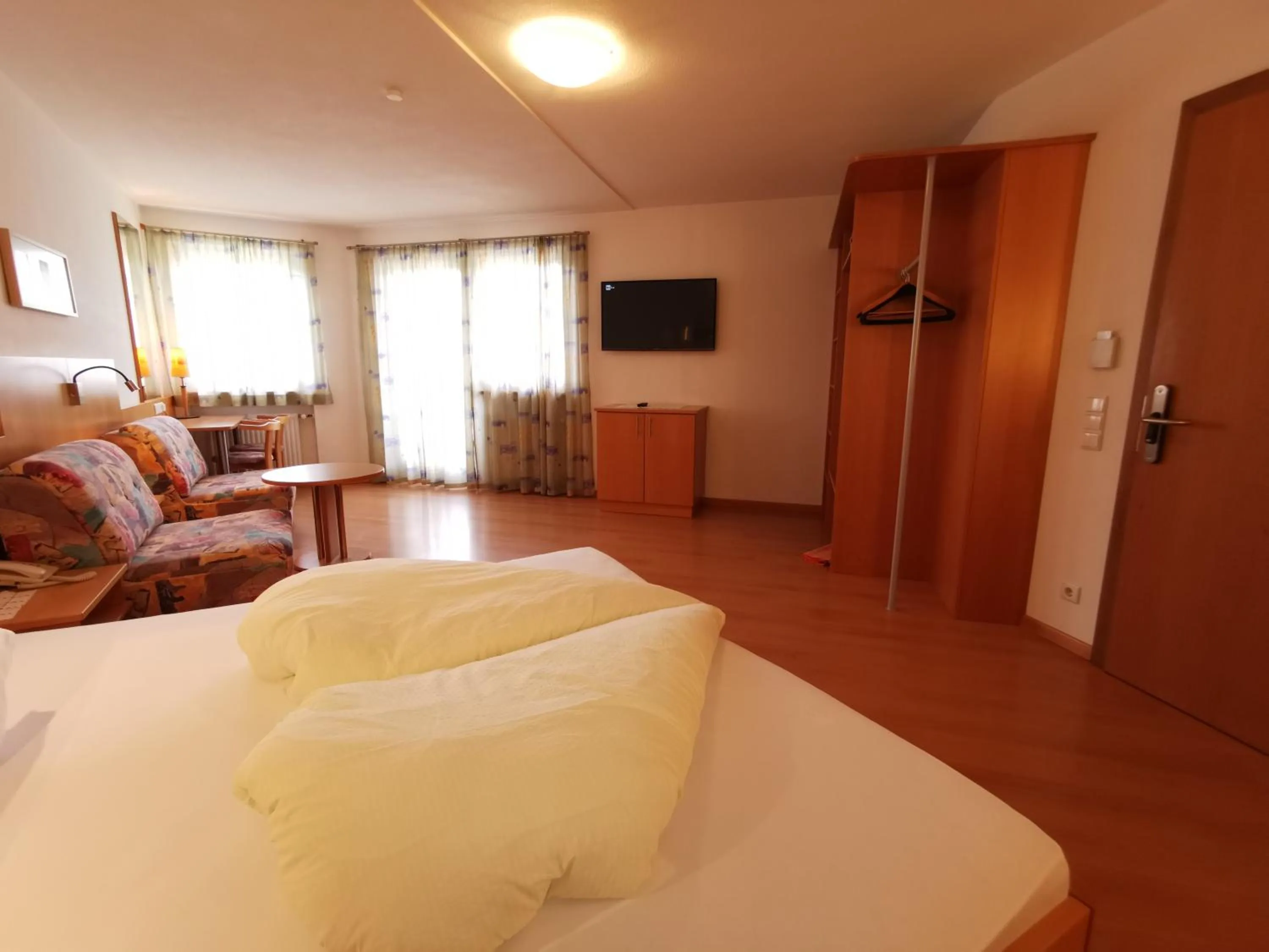 Photo of the whole room, Bed in Hotel Akelei