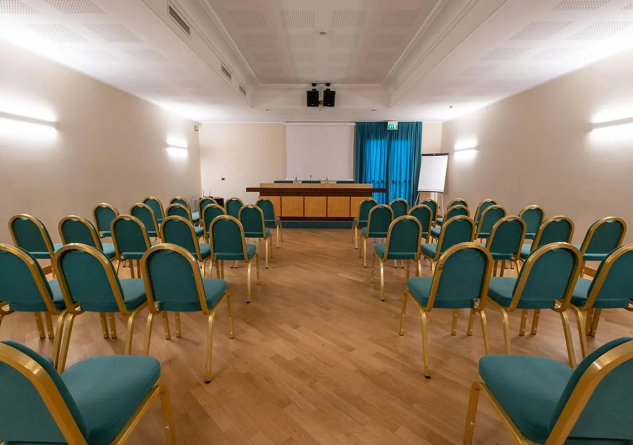 Business facilities in Iseo Lago Hotel