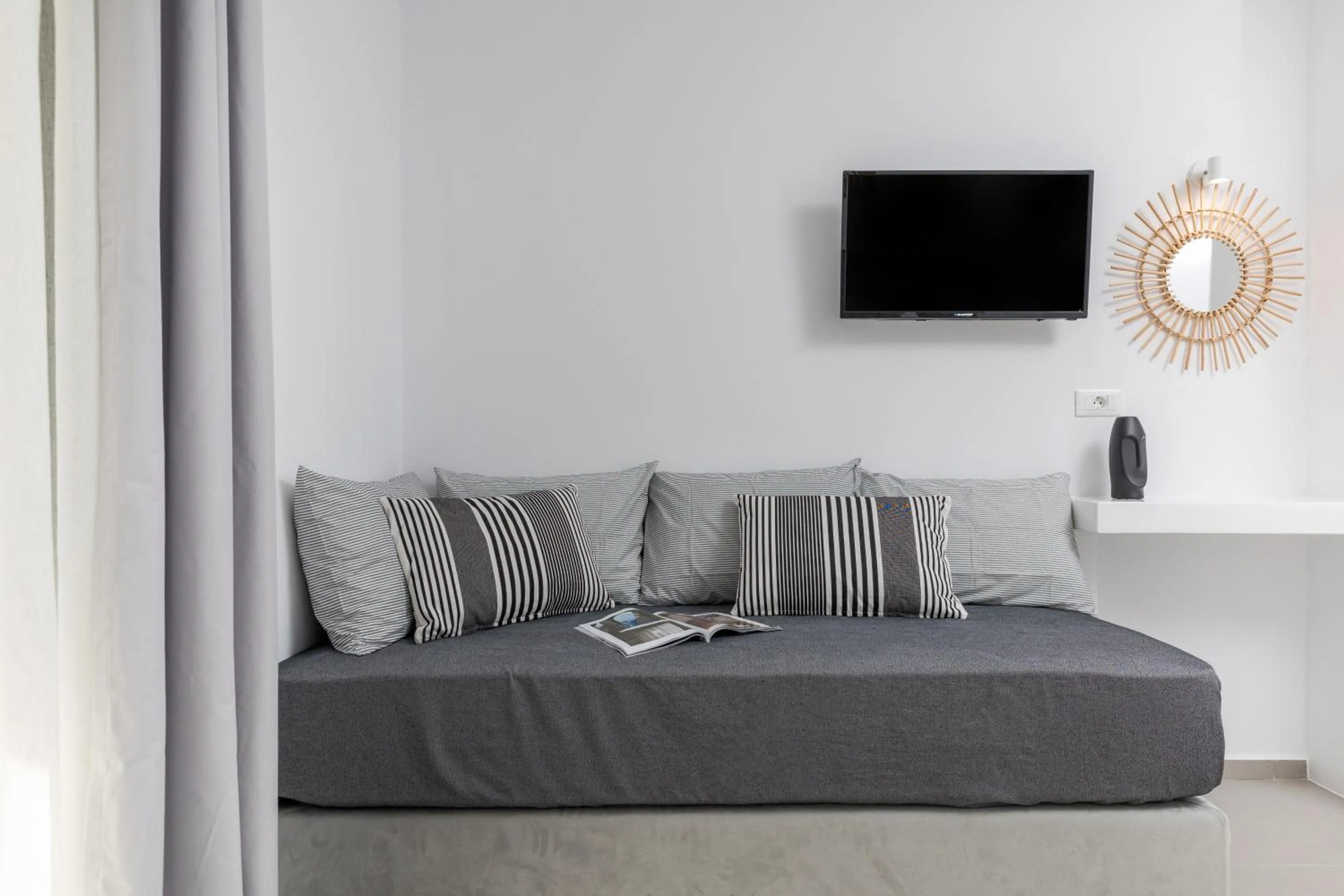 Bed in Alenor City Hotel