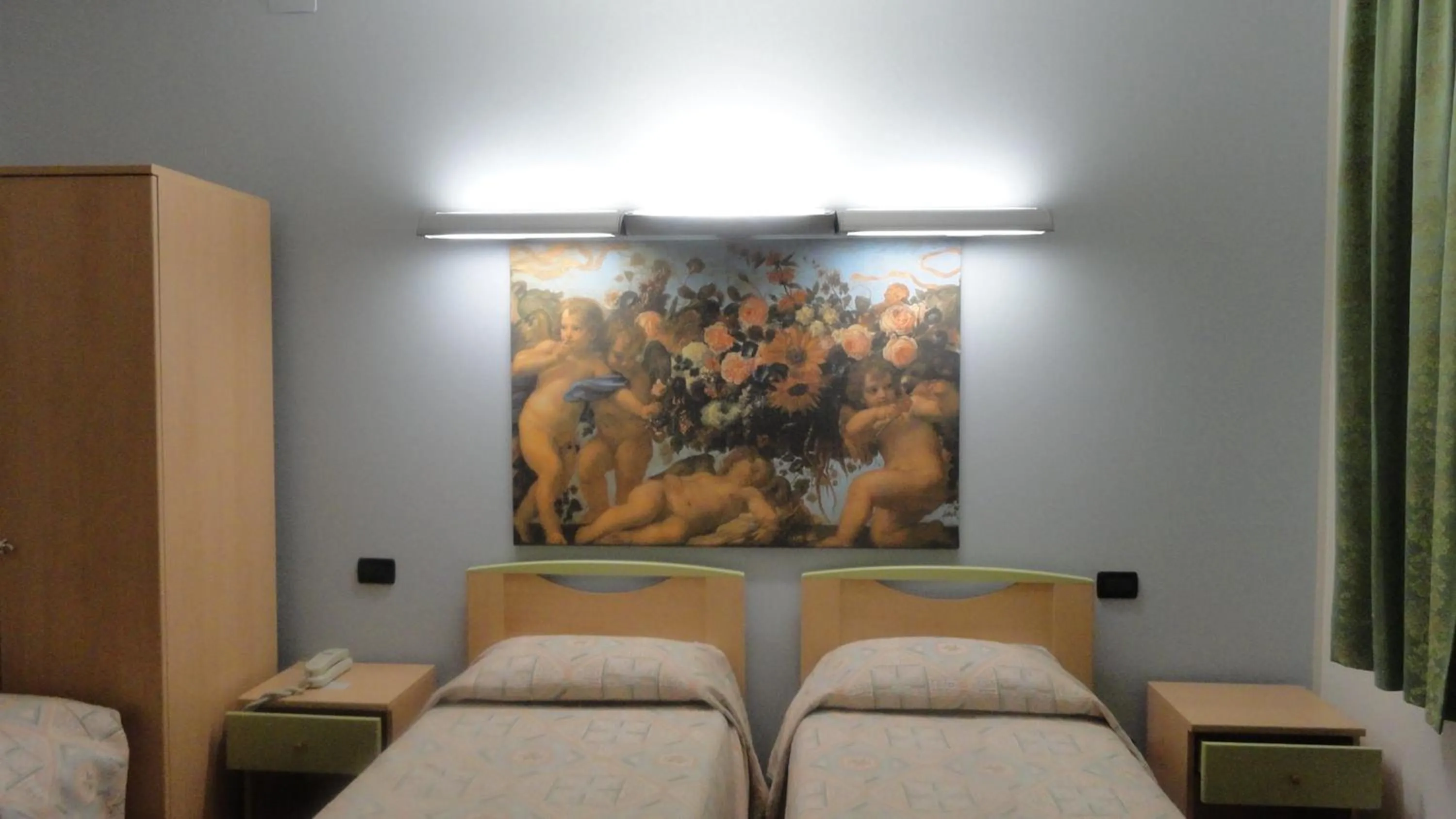 Photo of the whole room, Bed in Albergo Ristorante Fratte