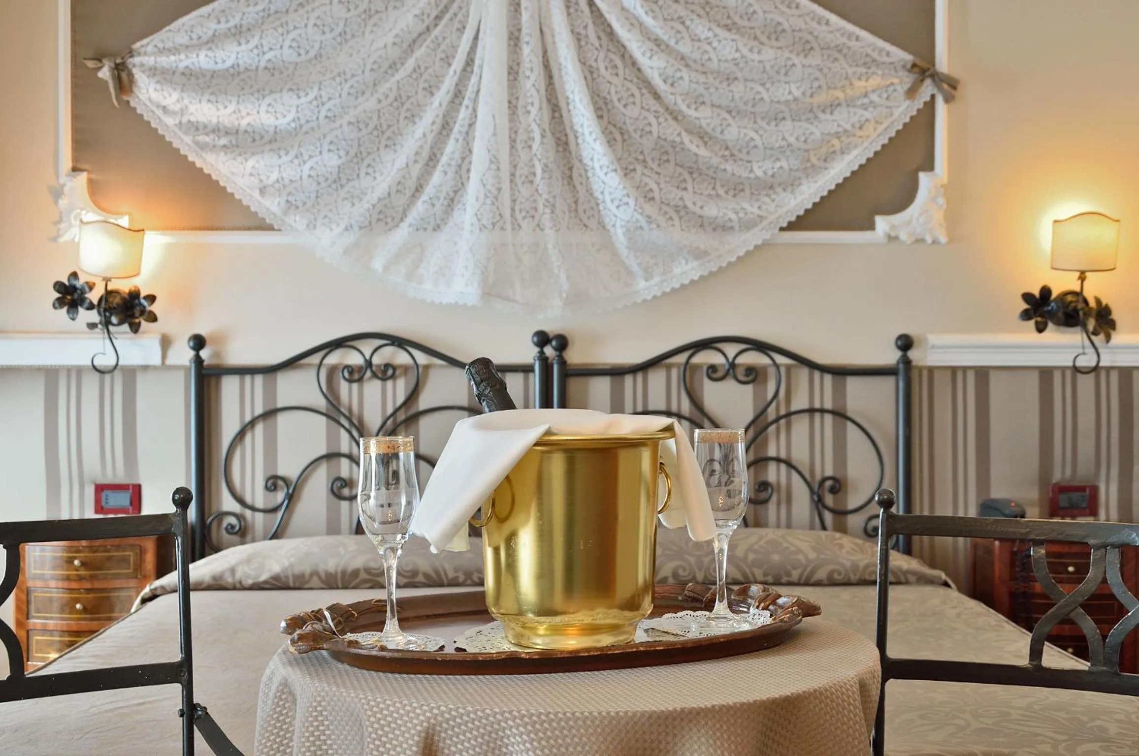 Bedroom, Bed in Residenza Antica Roma