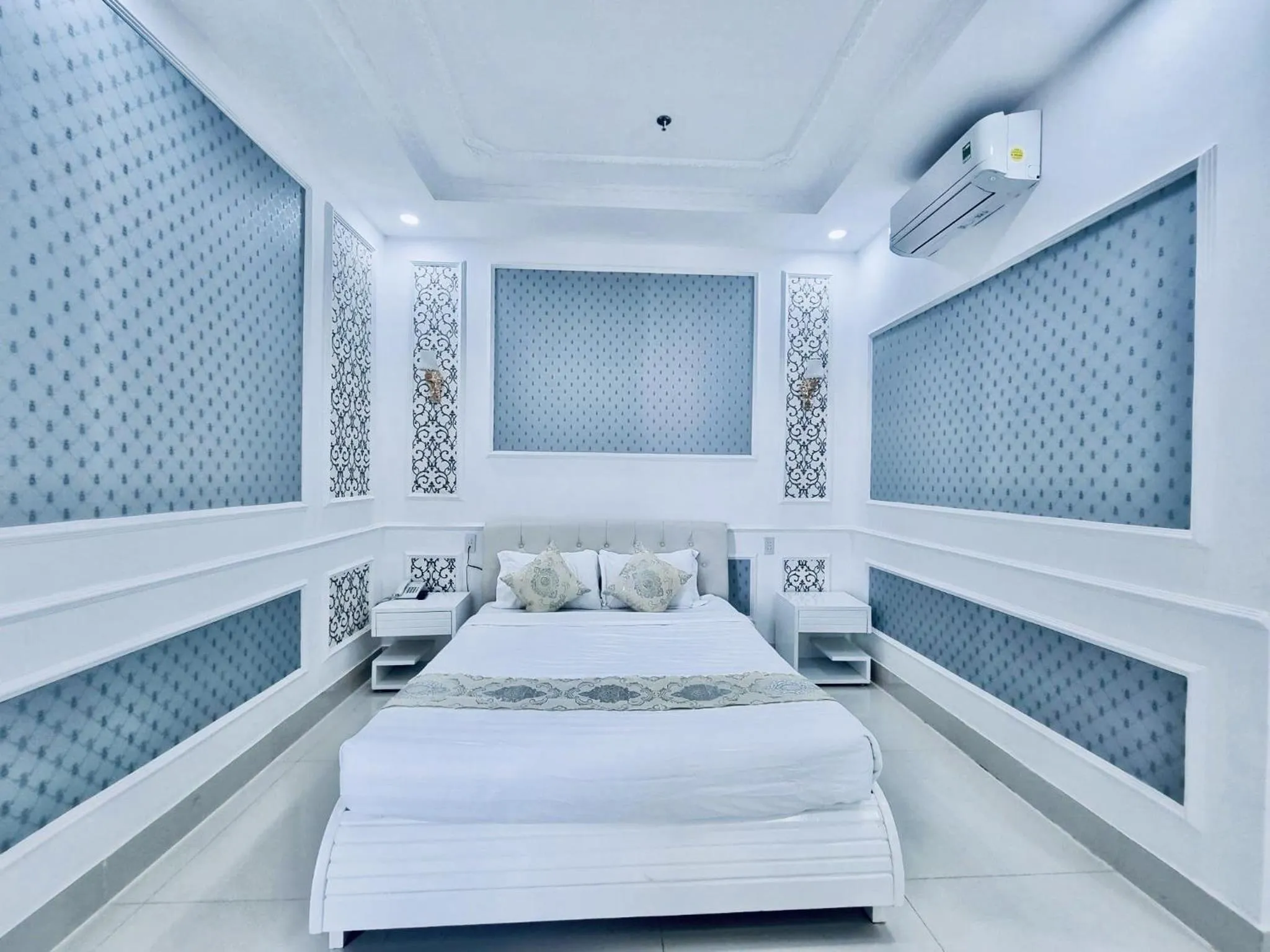 Bedroom, Bed in Linh Phuong 6 Hotel