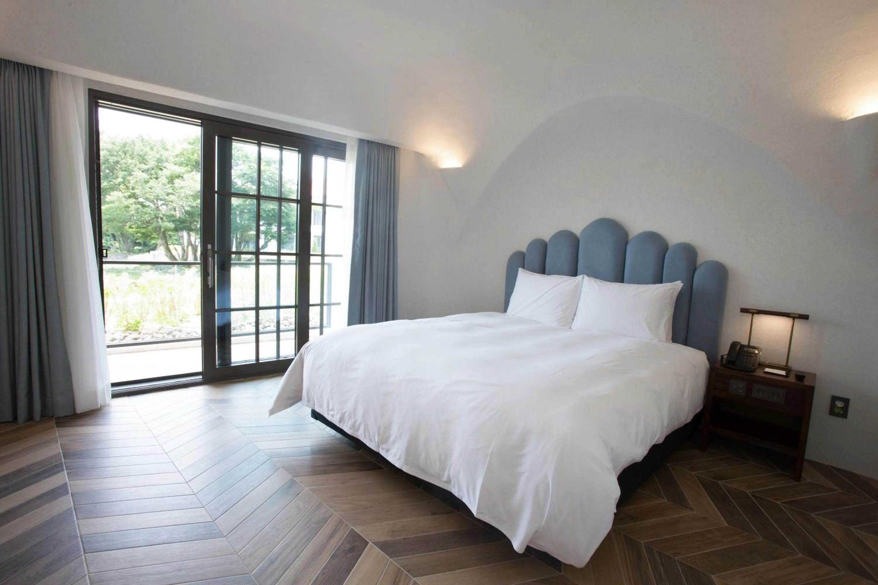 Bed in Ecoland Hotel