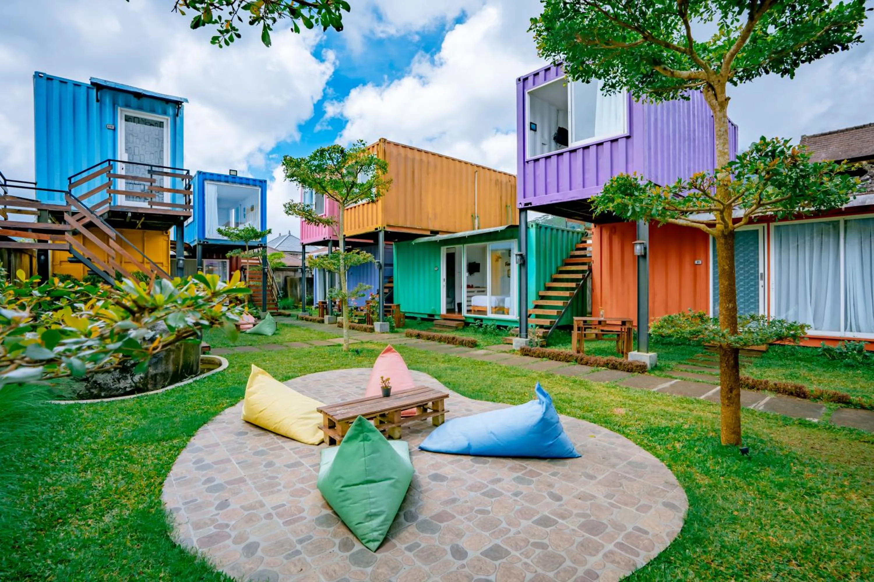 Property building in Container Smart Stay CSS