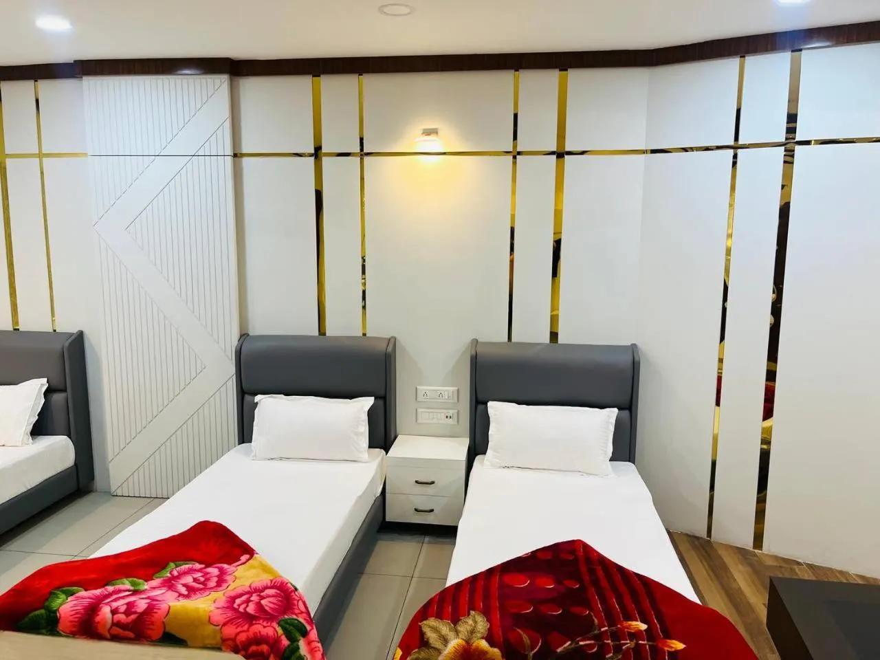 Bedroom, Bed in Hotel Majestic