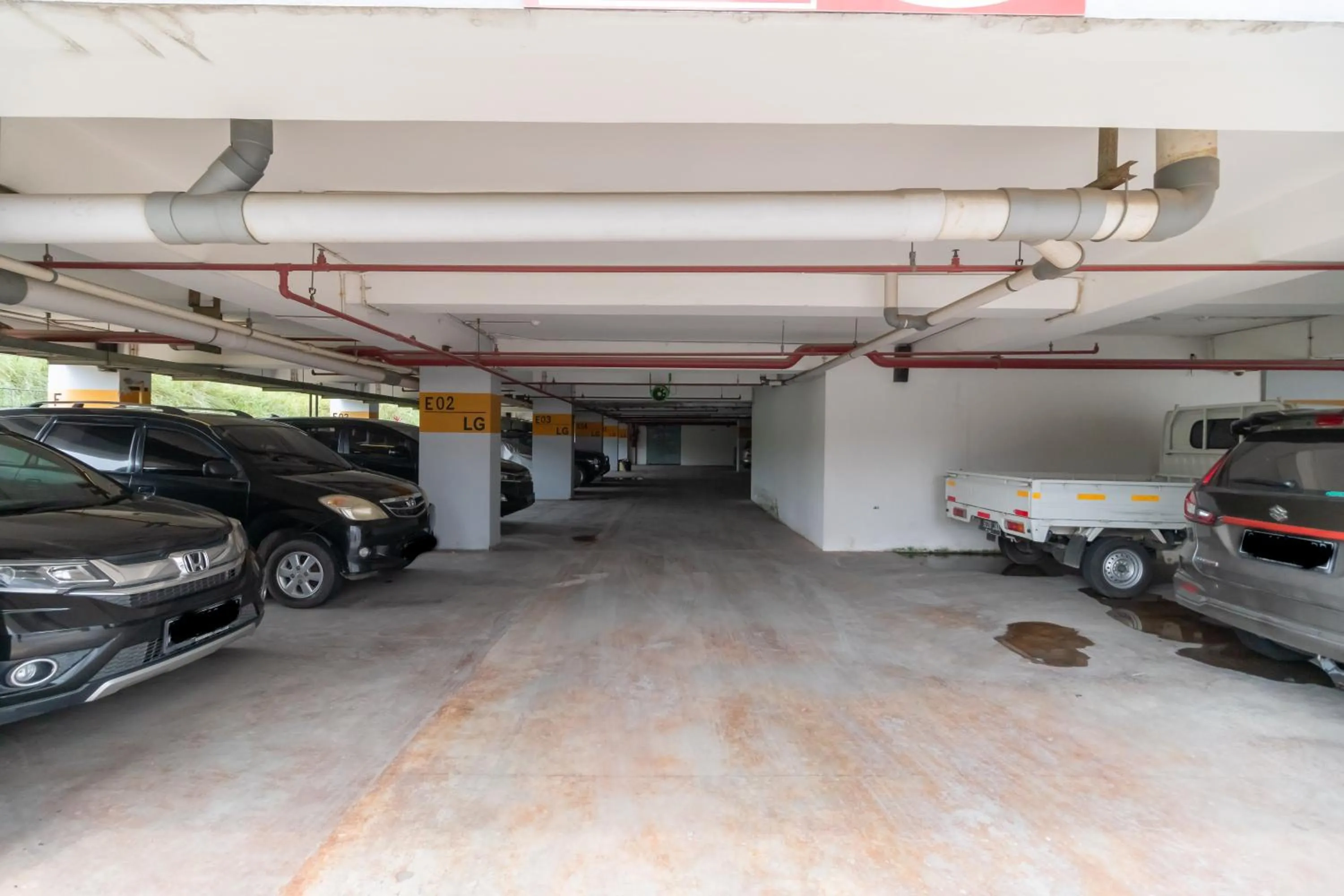 RedLiving Apartemen Gunung Putri - SIROOMS