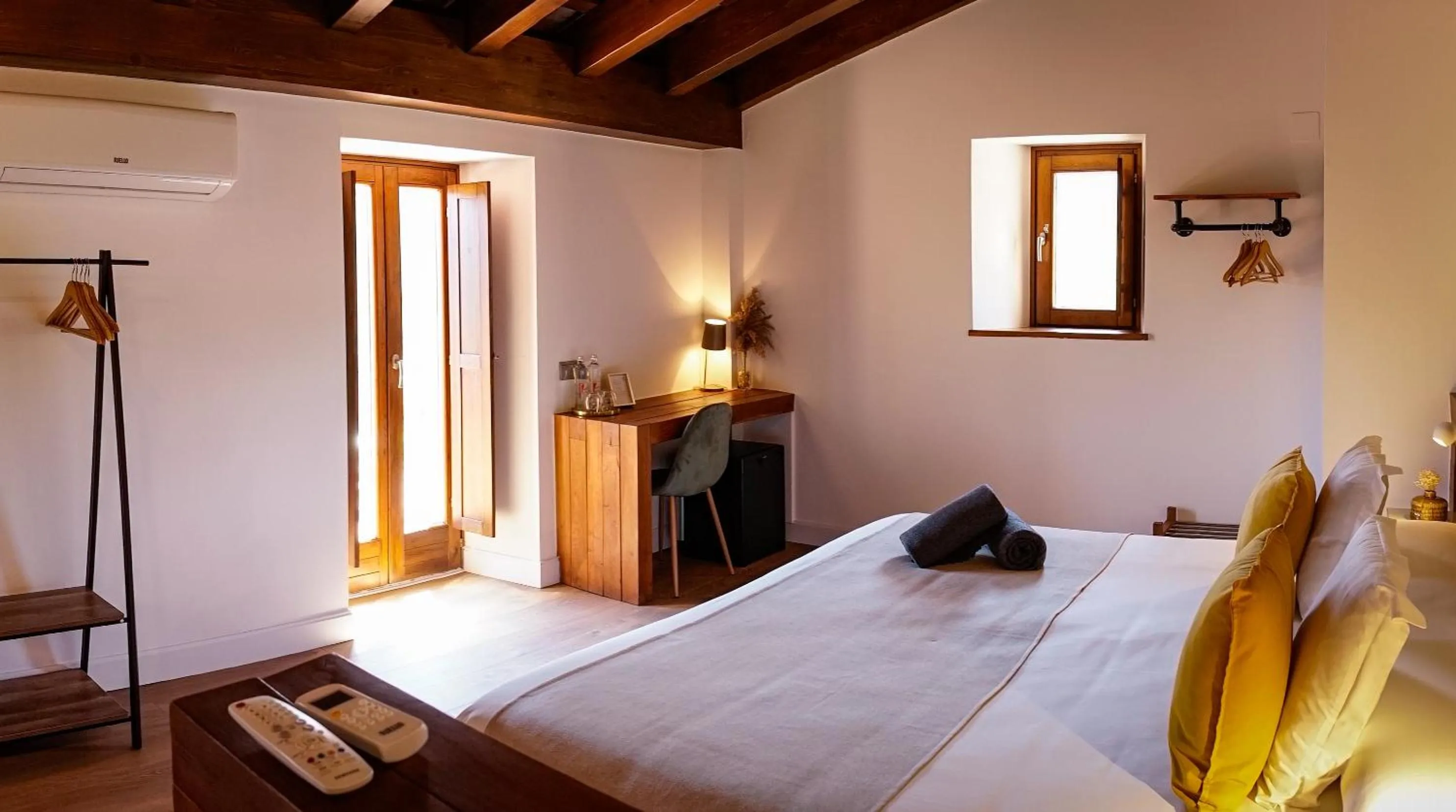 Bed in Hotel Mas Mariassa