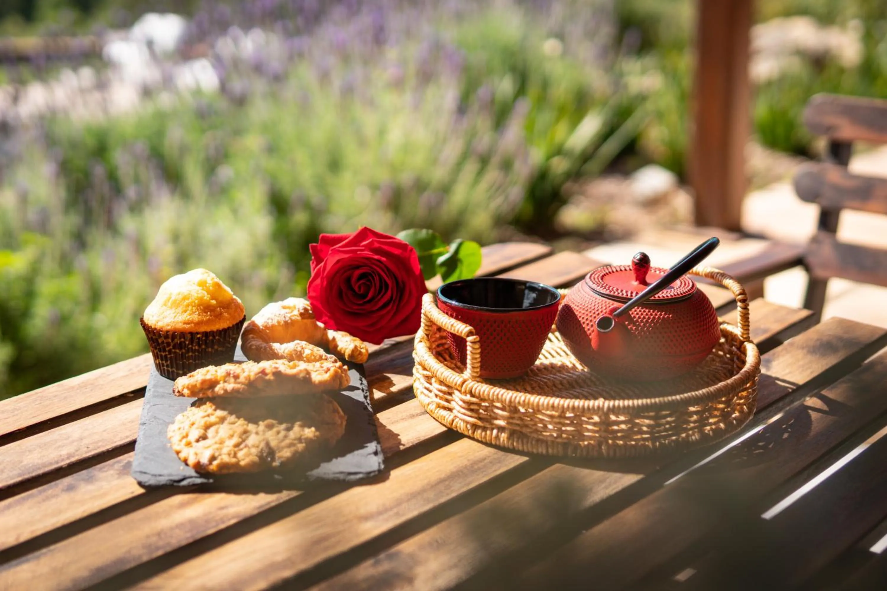 Food and drinks in Hotel Mas Mariassa