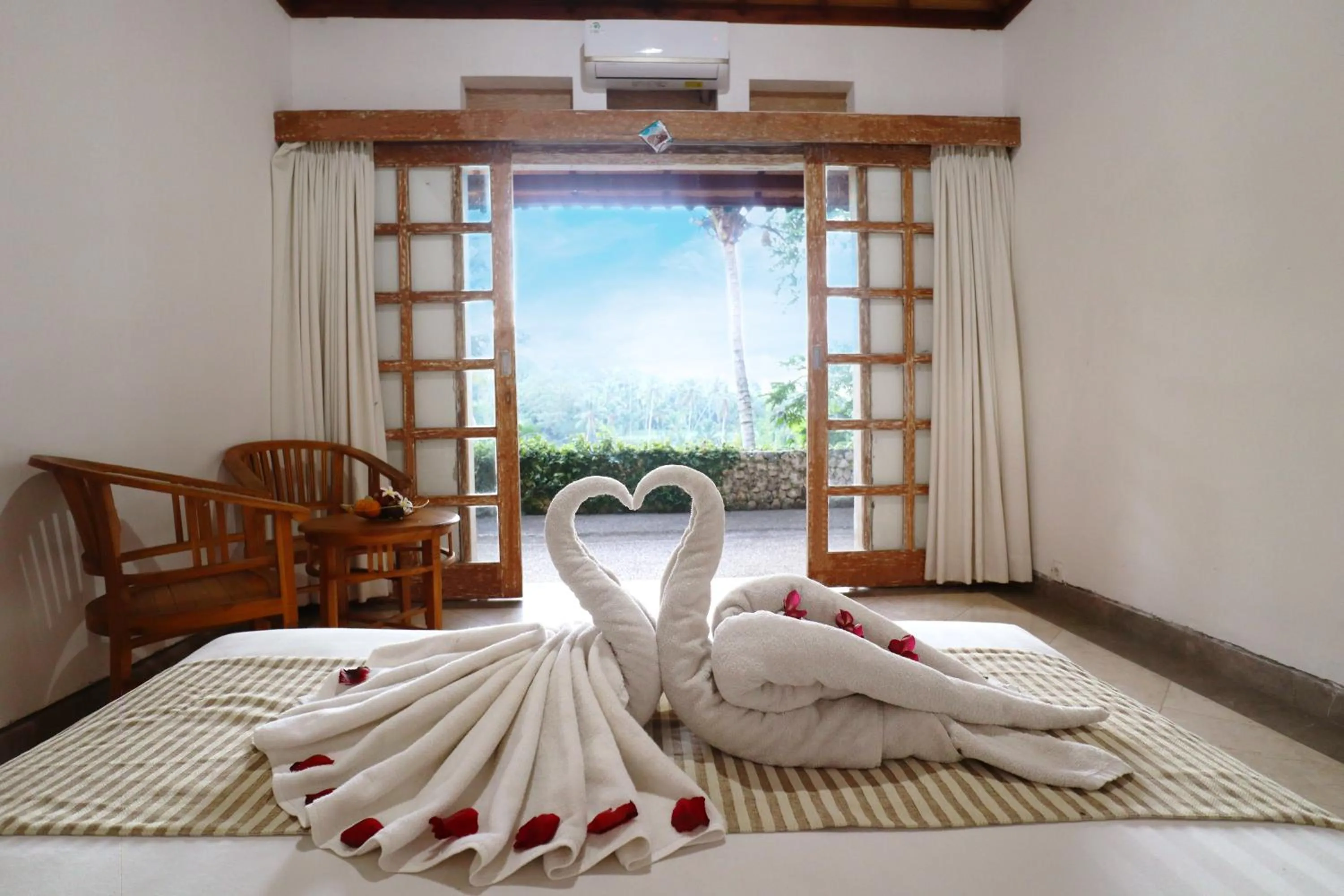 Bed in Aventus Resort Ubud