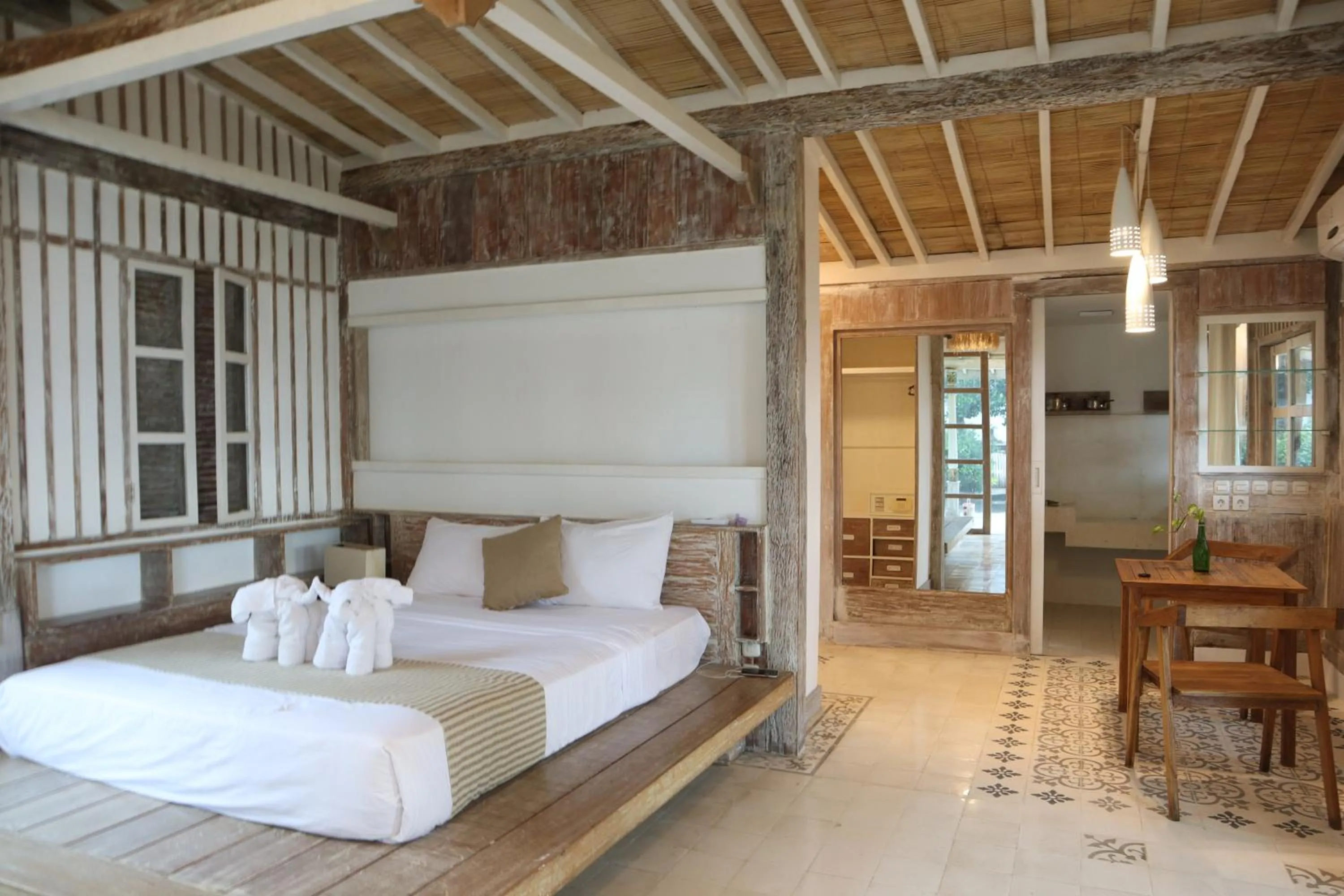 Guests, Bed in Aventus Resort Ubud