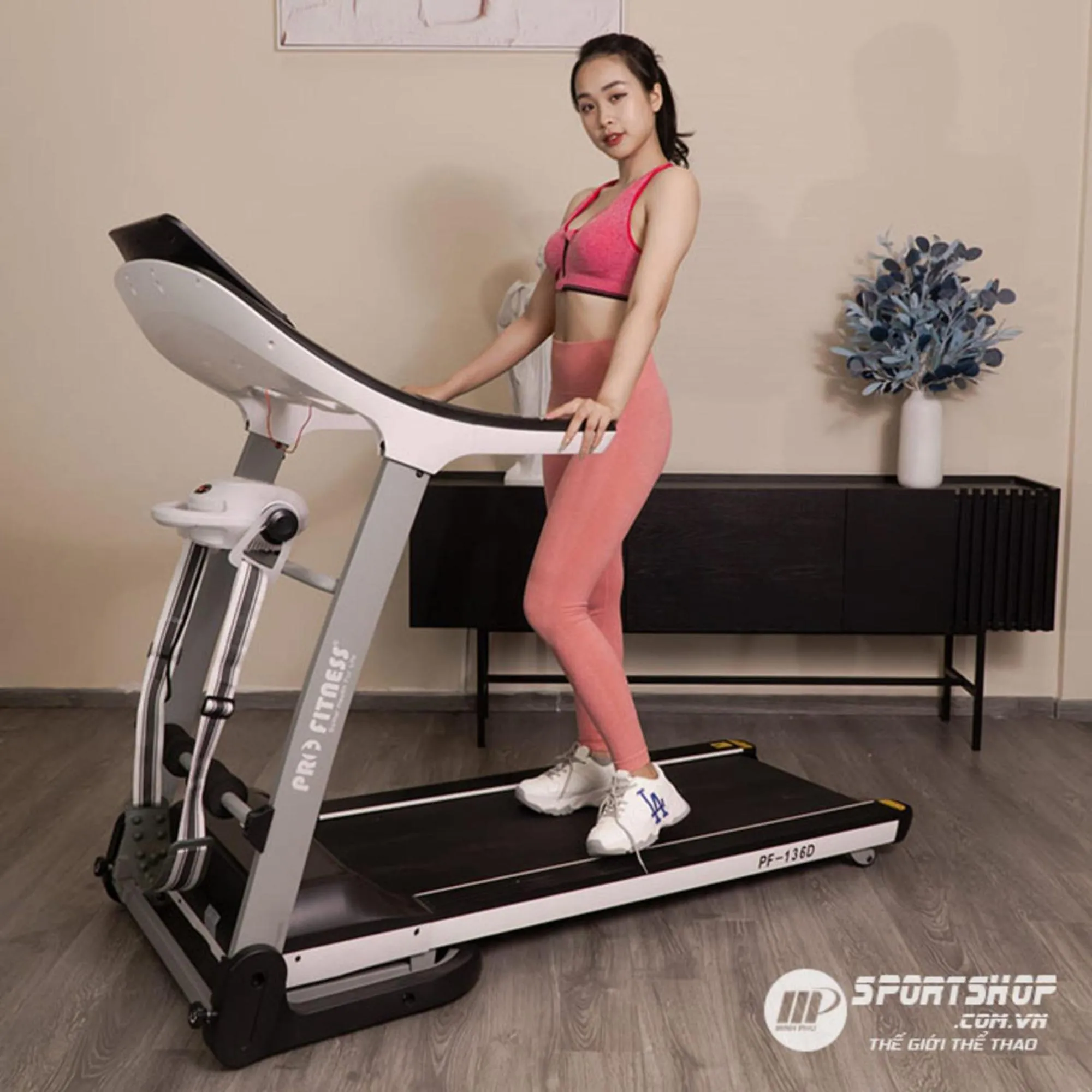 Fitness centre/facilities in Hai Trieu Hotel
