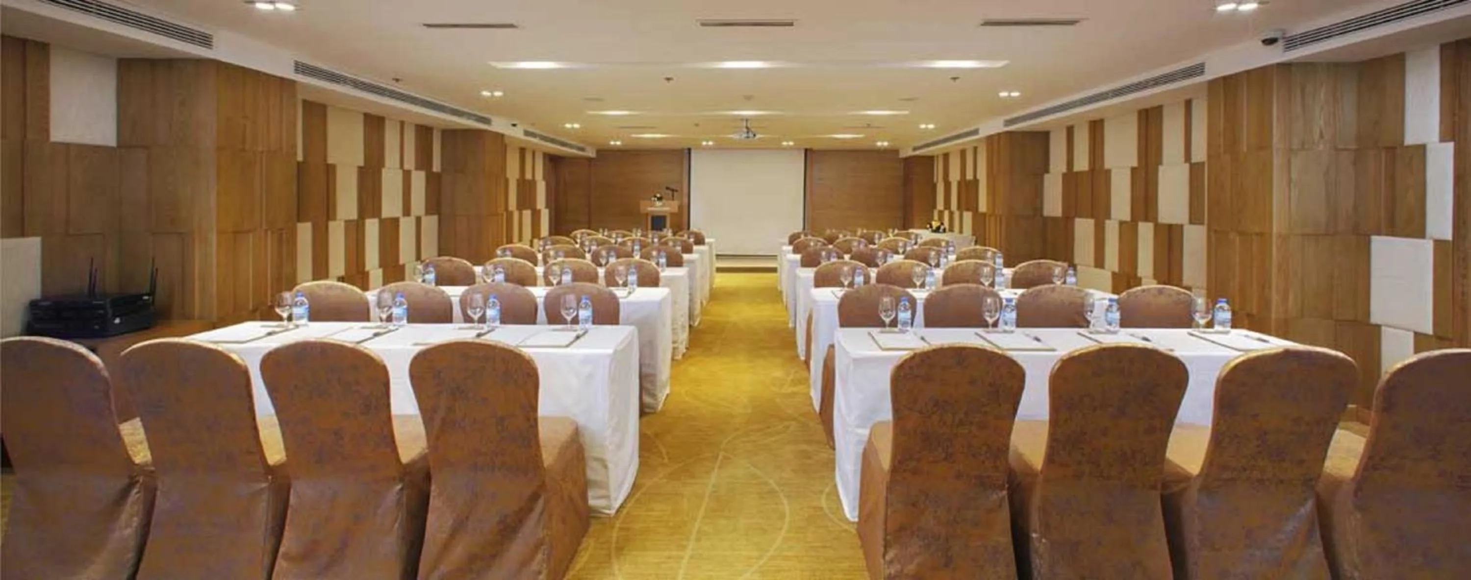 Meeting/conference room in Hai Trieu Hotel