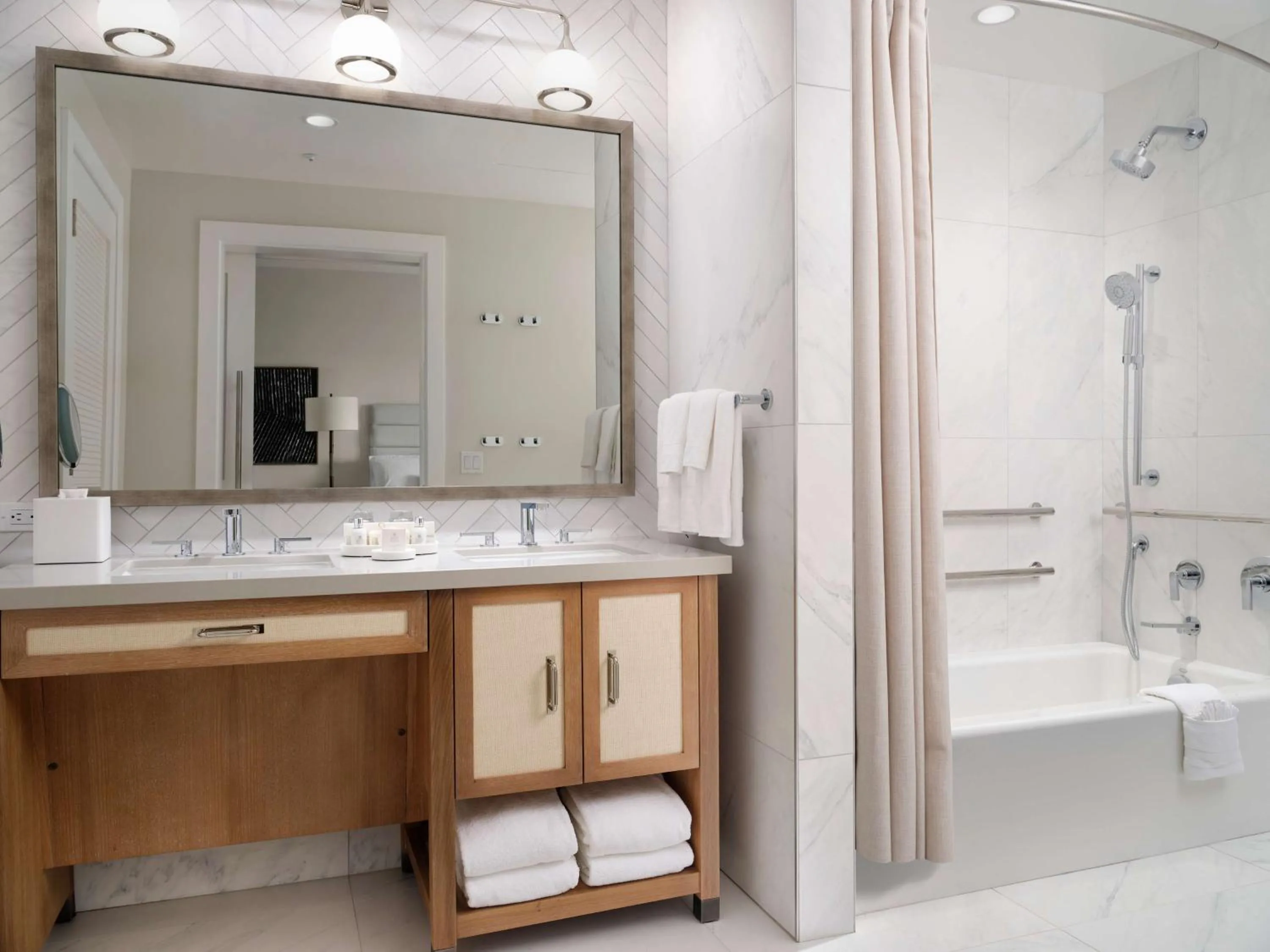 Bathroom in Shore House at The Del, LXR Hotels & Resorts