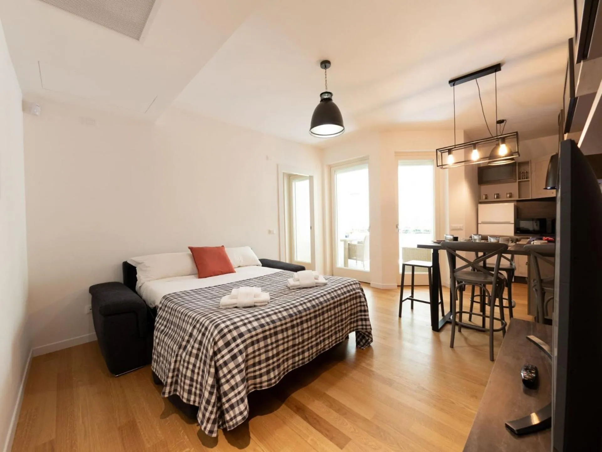 The Best Rent - Modern apartment close to Sant'Agnese Metro Station