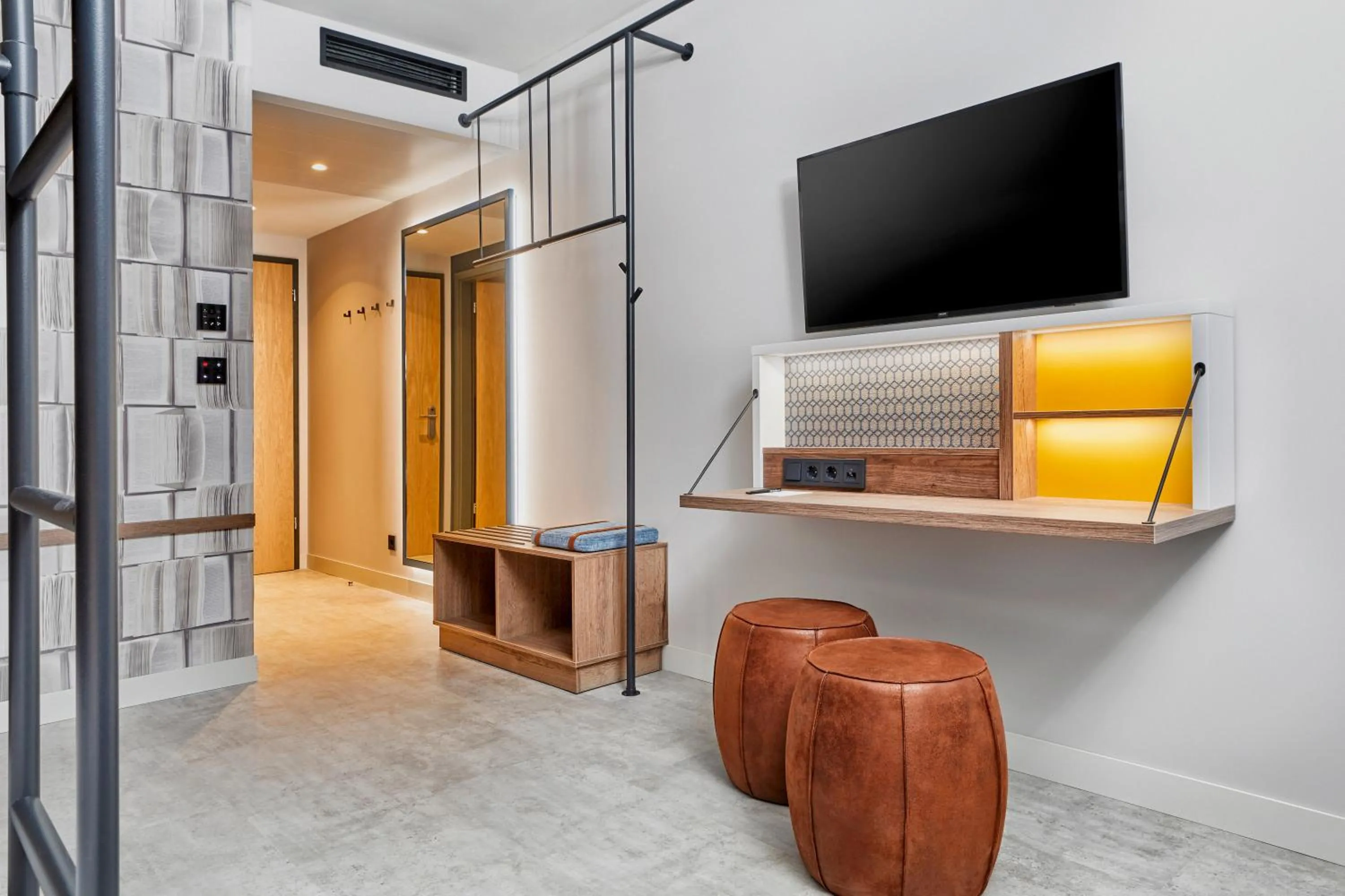 TV and multimedia in H2 Hotel Mainz