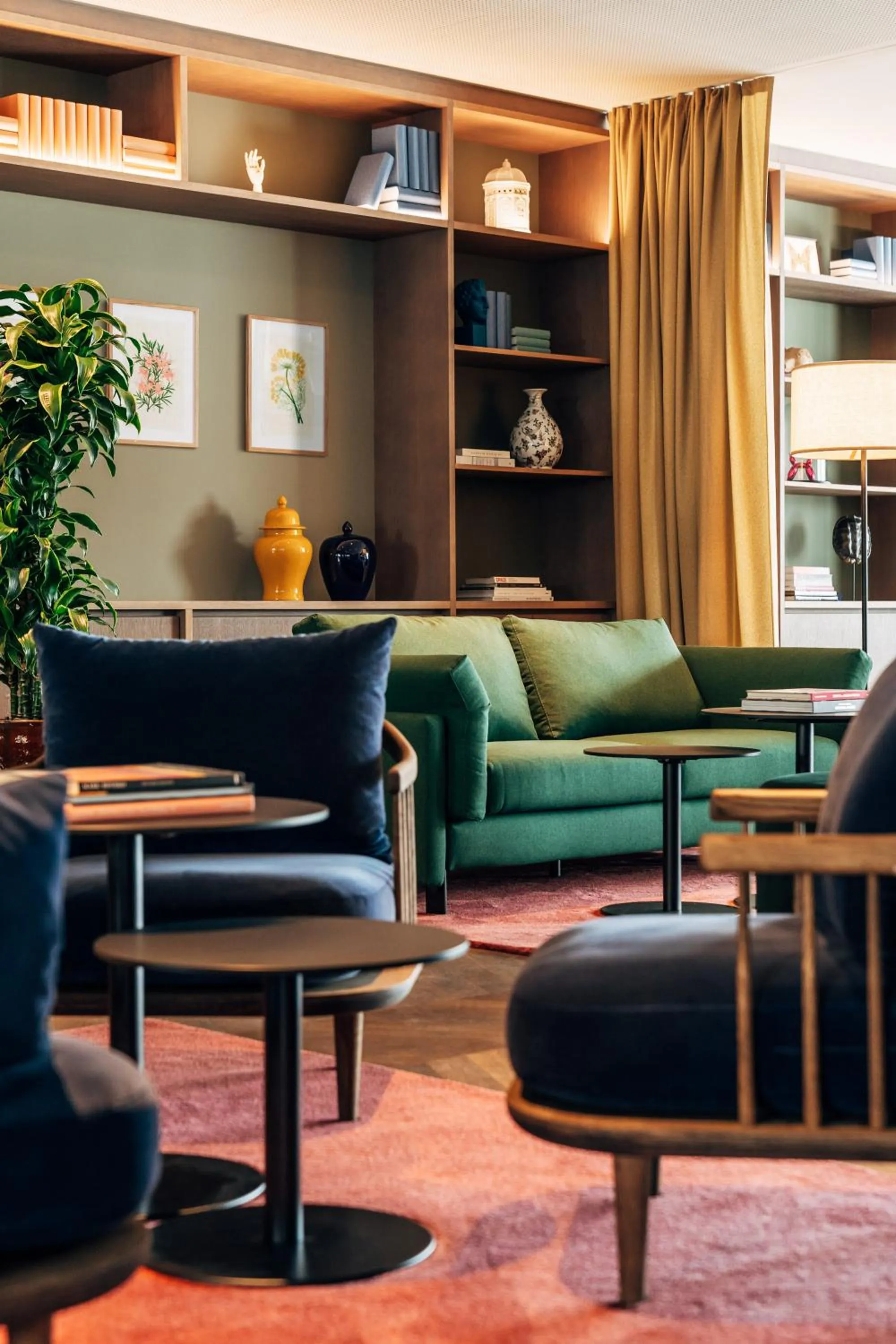 Seating area in Hotel Galántha