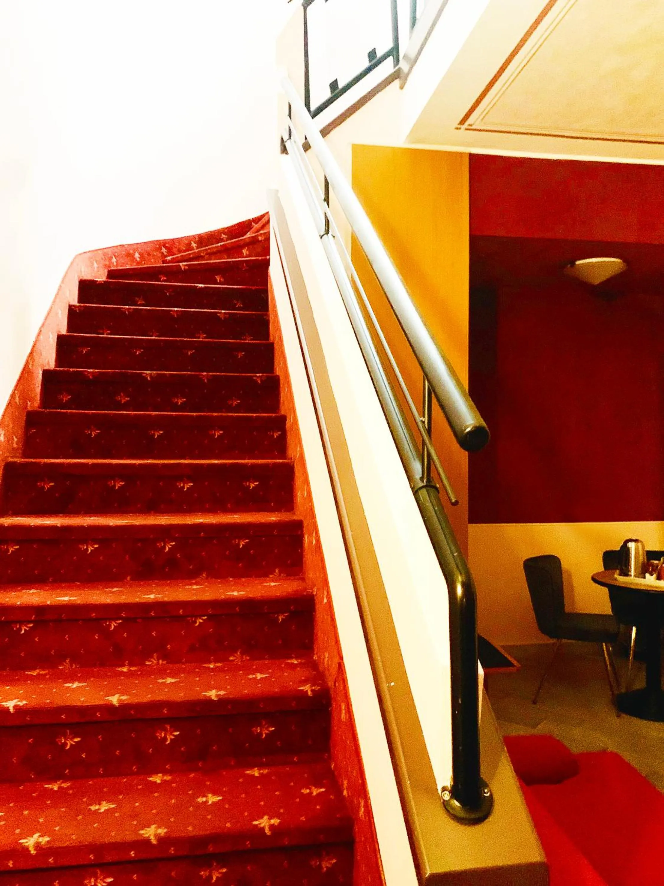 Seating area in Hotel Amadeus