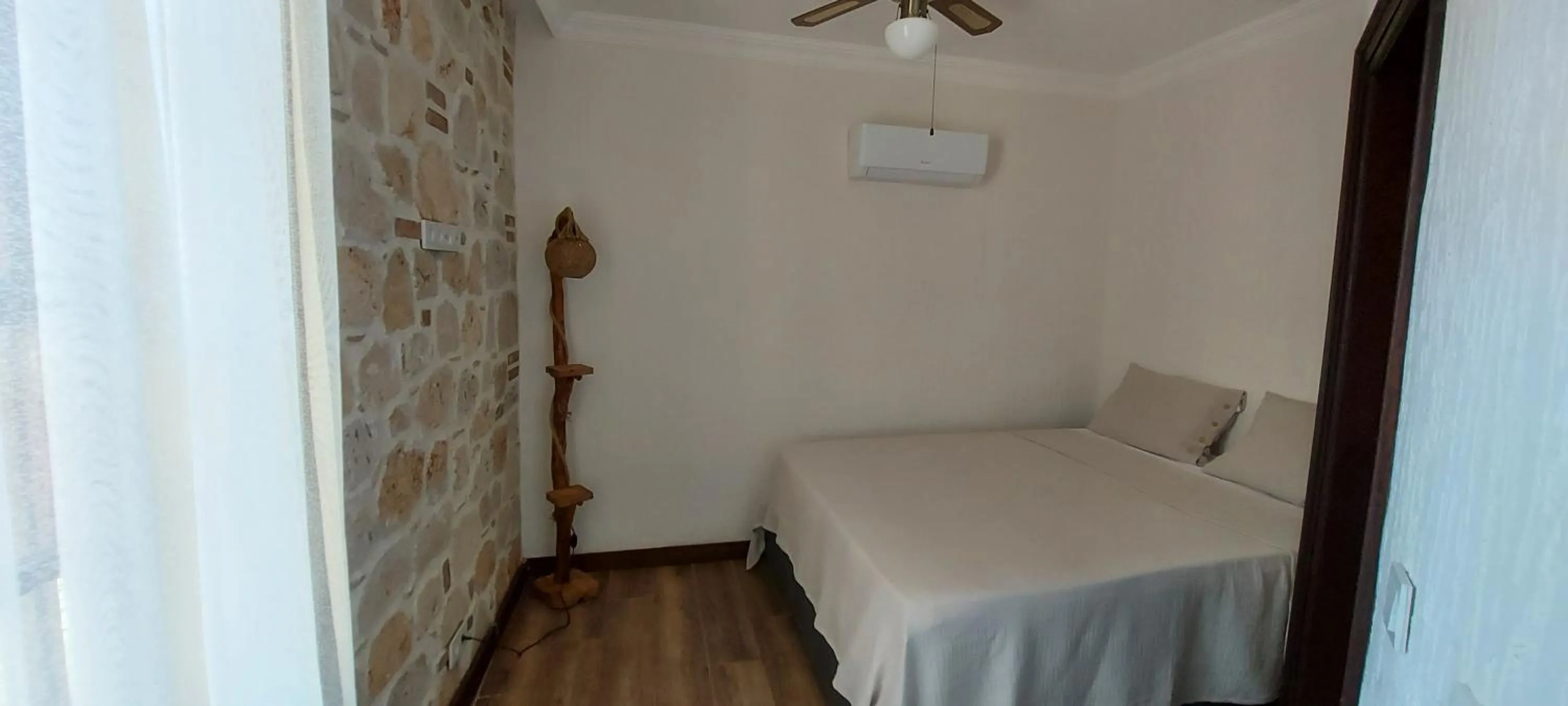 Bed in Villa Citronella Boutique Hotel