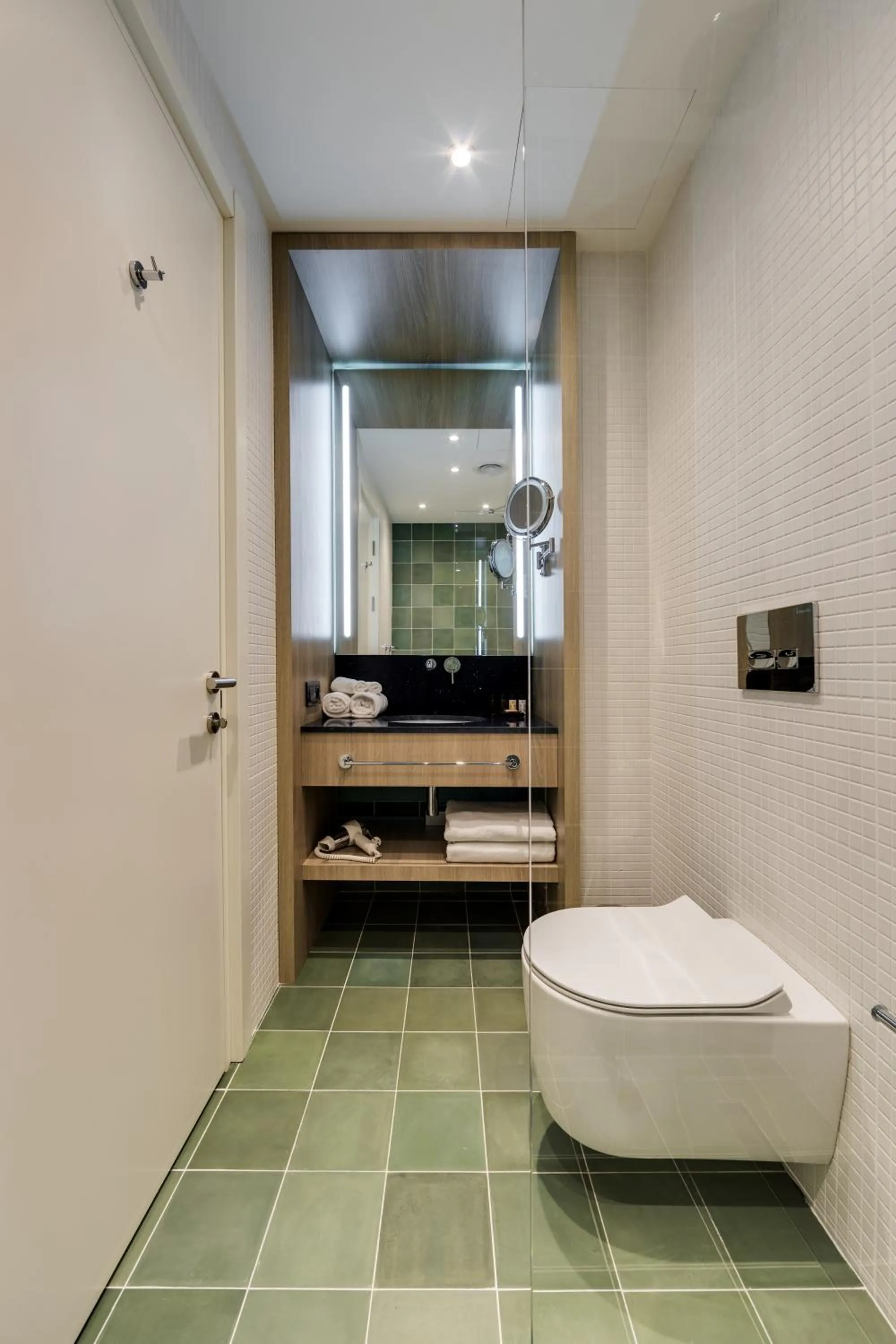 Bathroom in Glarros OldTown