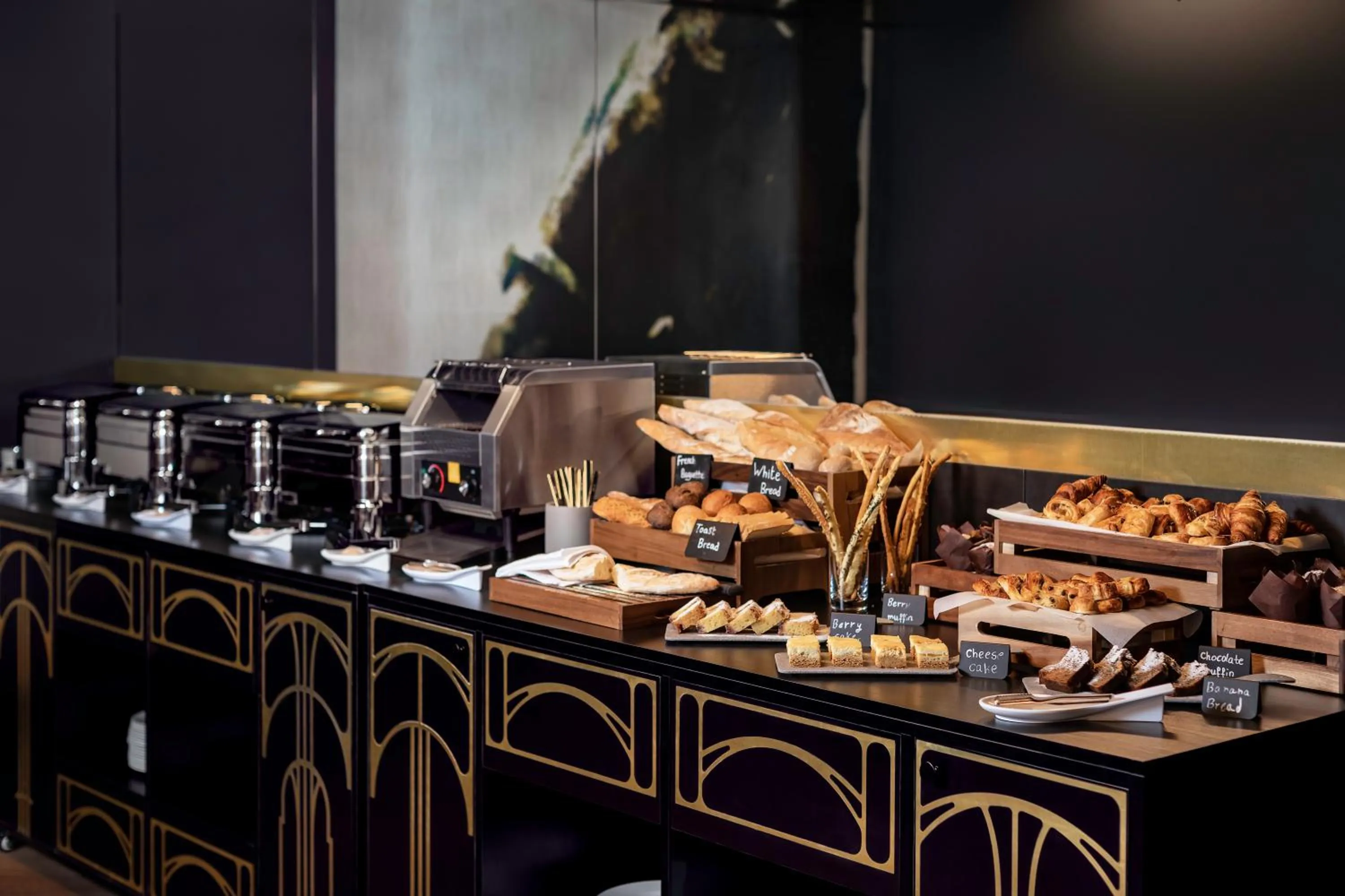 Restaurant/places to eat in Glarros OldTown