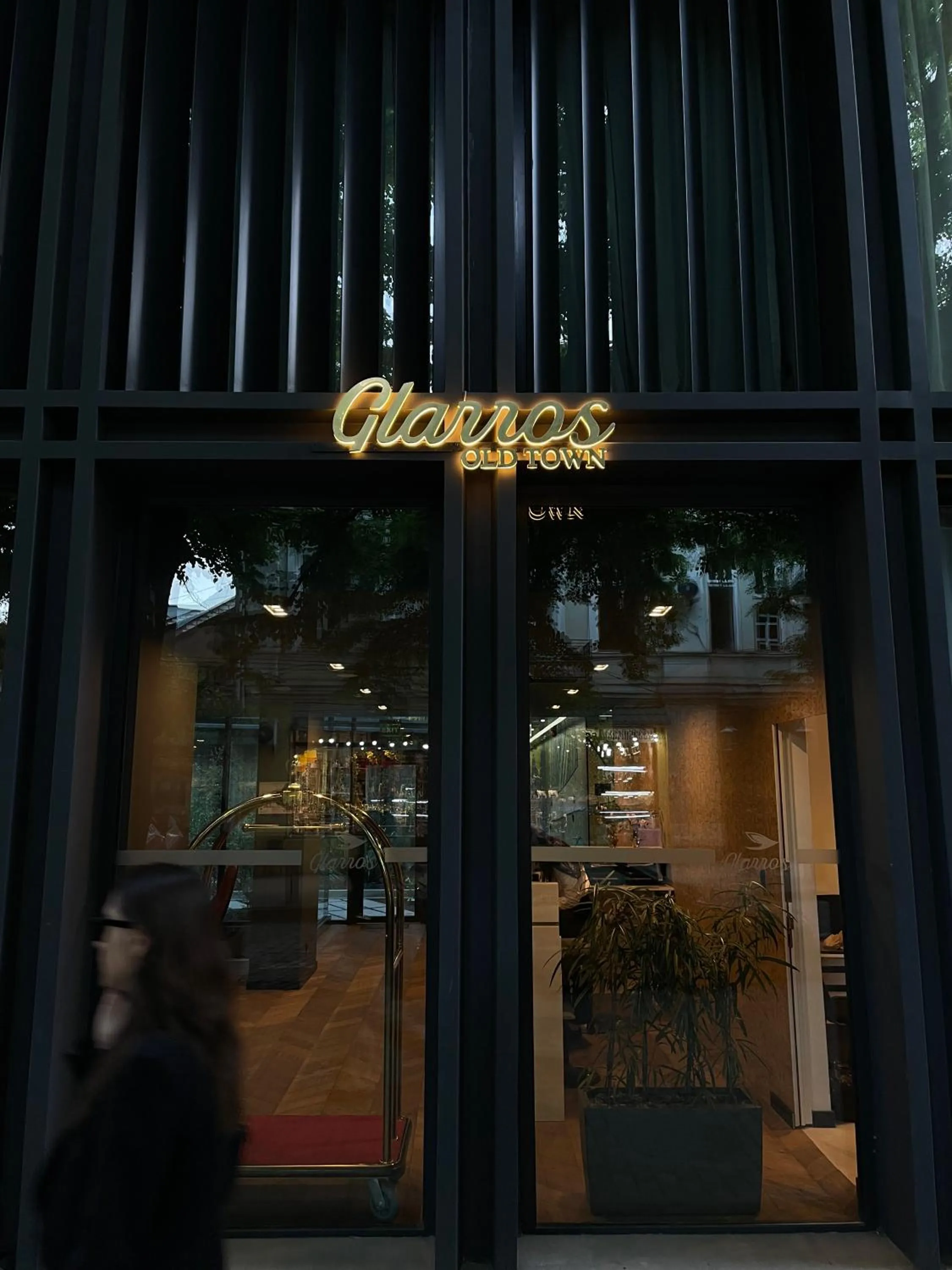 Property building in Glarros OldTown