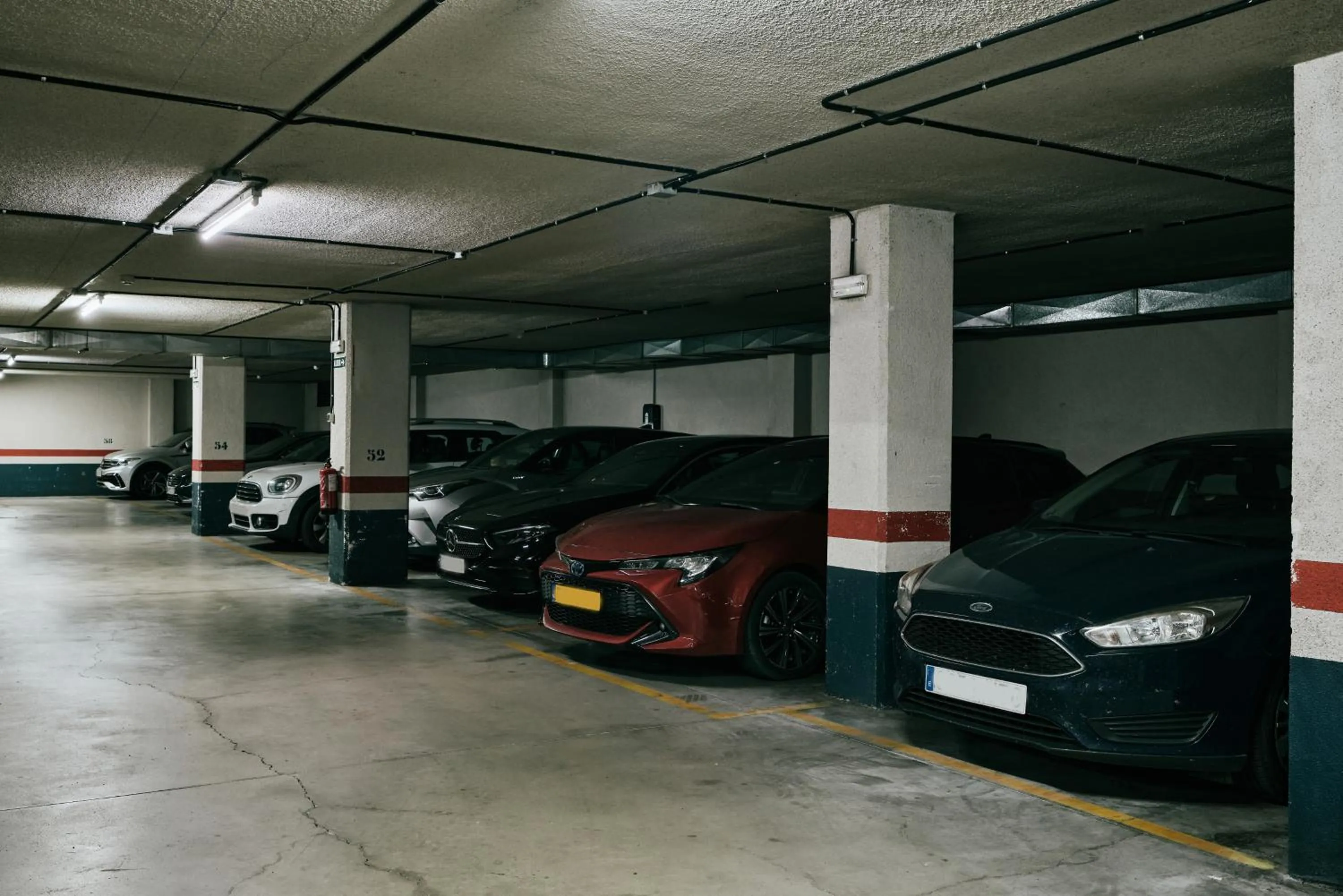 Parking in Hotel MET Pamplona