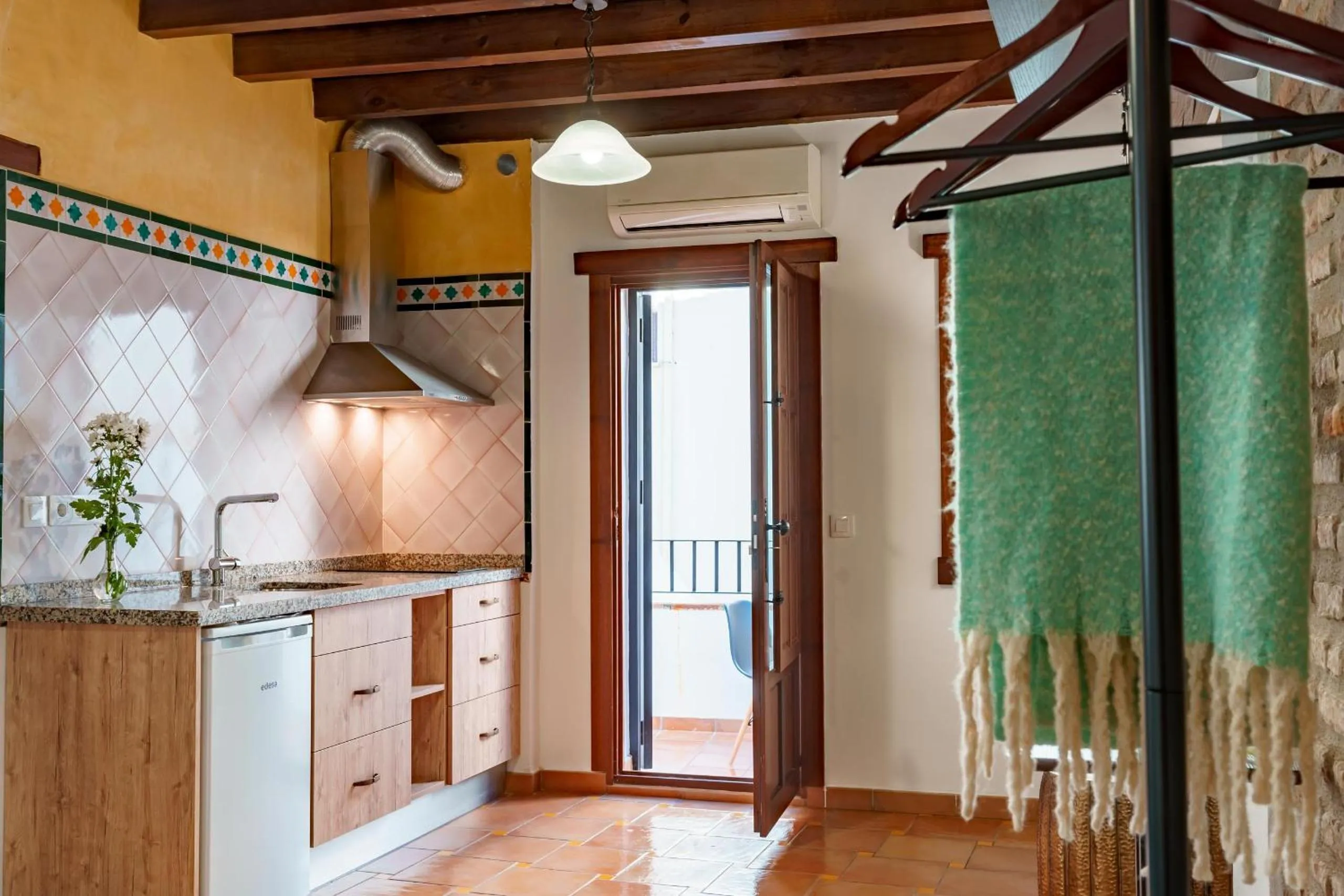 Kitchen or kitchenette in SUITES CASA DE LAS COLUMNAS