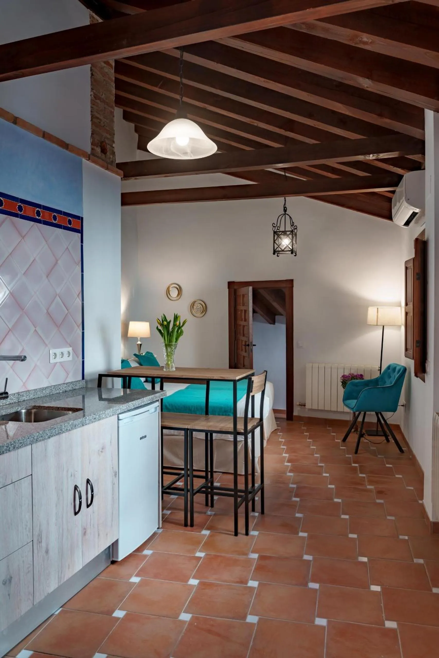 Kitchen or kitchenette in SUITES CASA DE LAS COLUMNAS