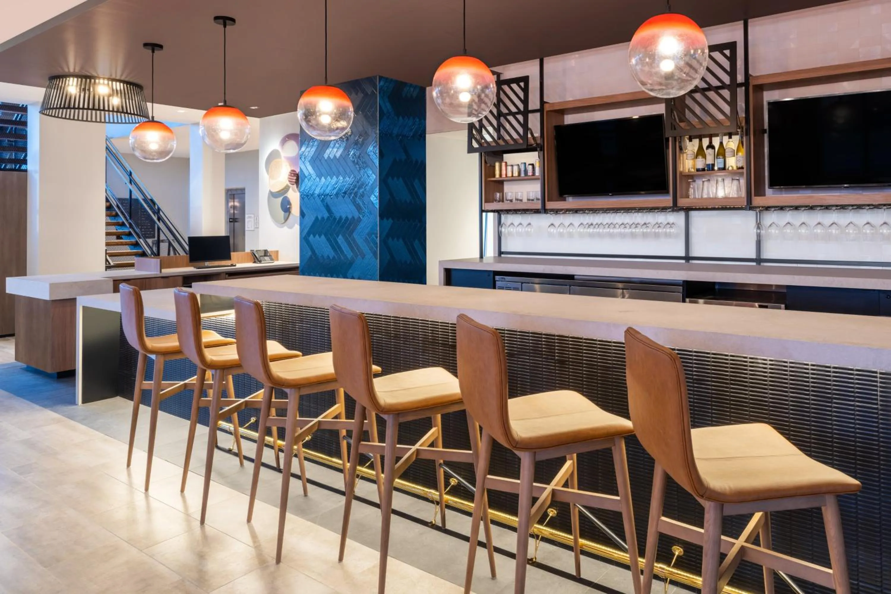 Lounge or bar in Atwell Suites Denver Airport - Tower Road by IHG