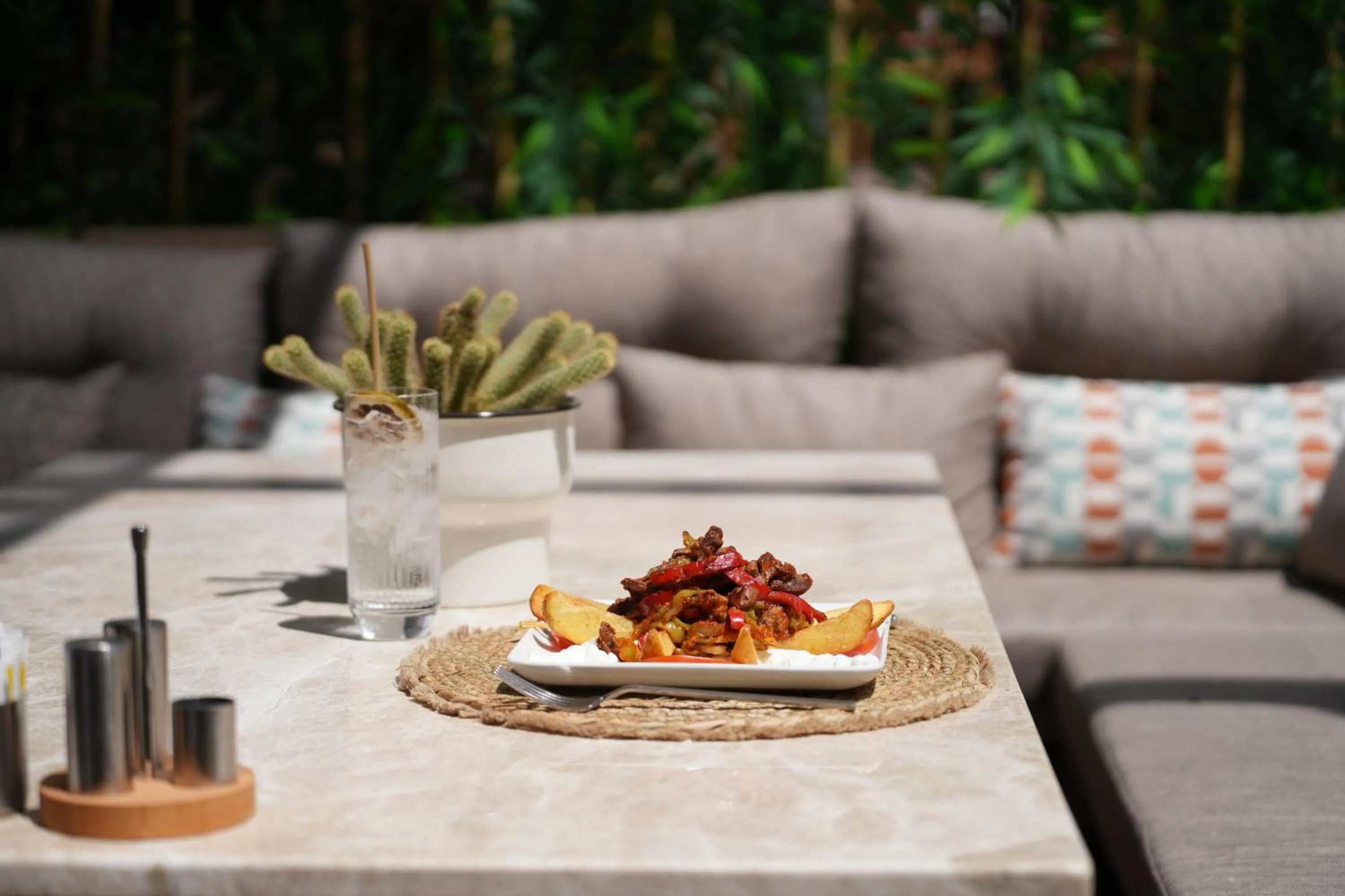 Restaurant/places to eat in Lal Azure Alaçatı