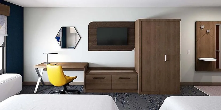 TV and multimedia, Bed in Holiday Inn Express - South Haven by IHG