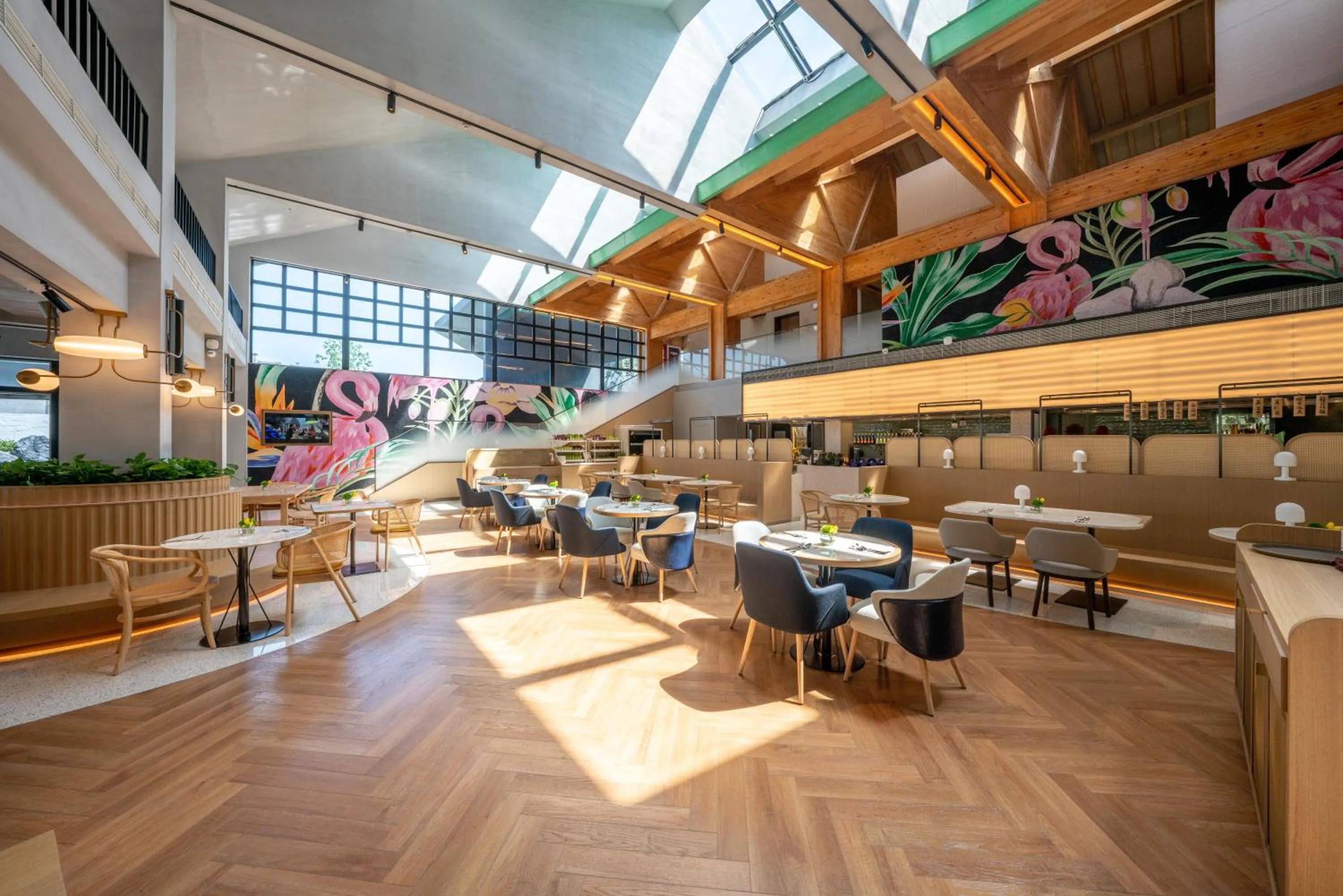 Restaurant/places to eat in voco Nanjing Garden Expo by IHG