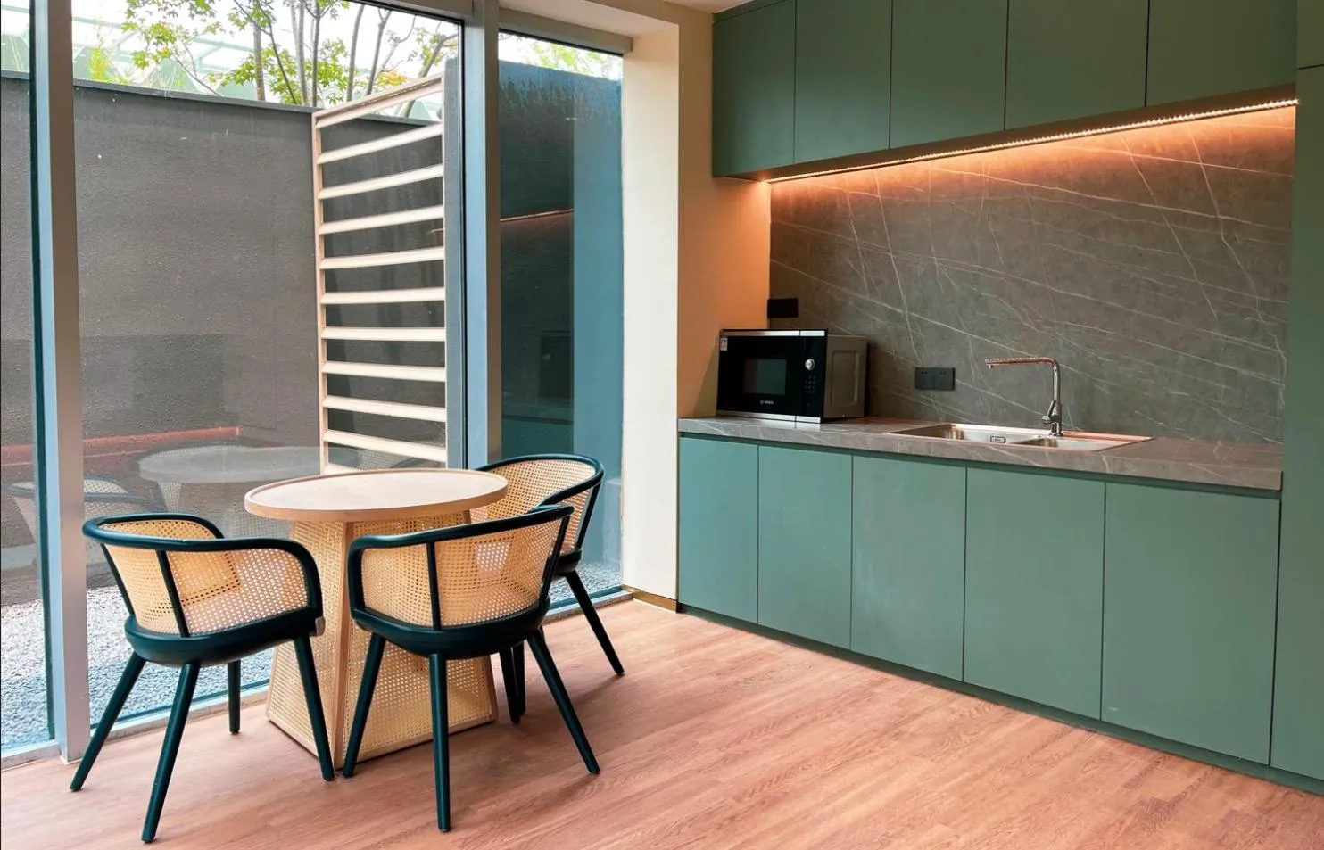 Communal kitchen in voco Nanjing Garden Expo by IHG