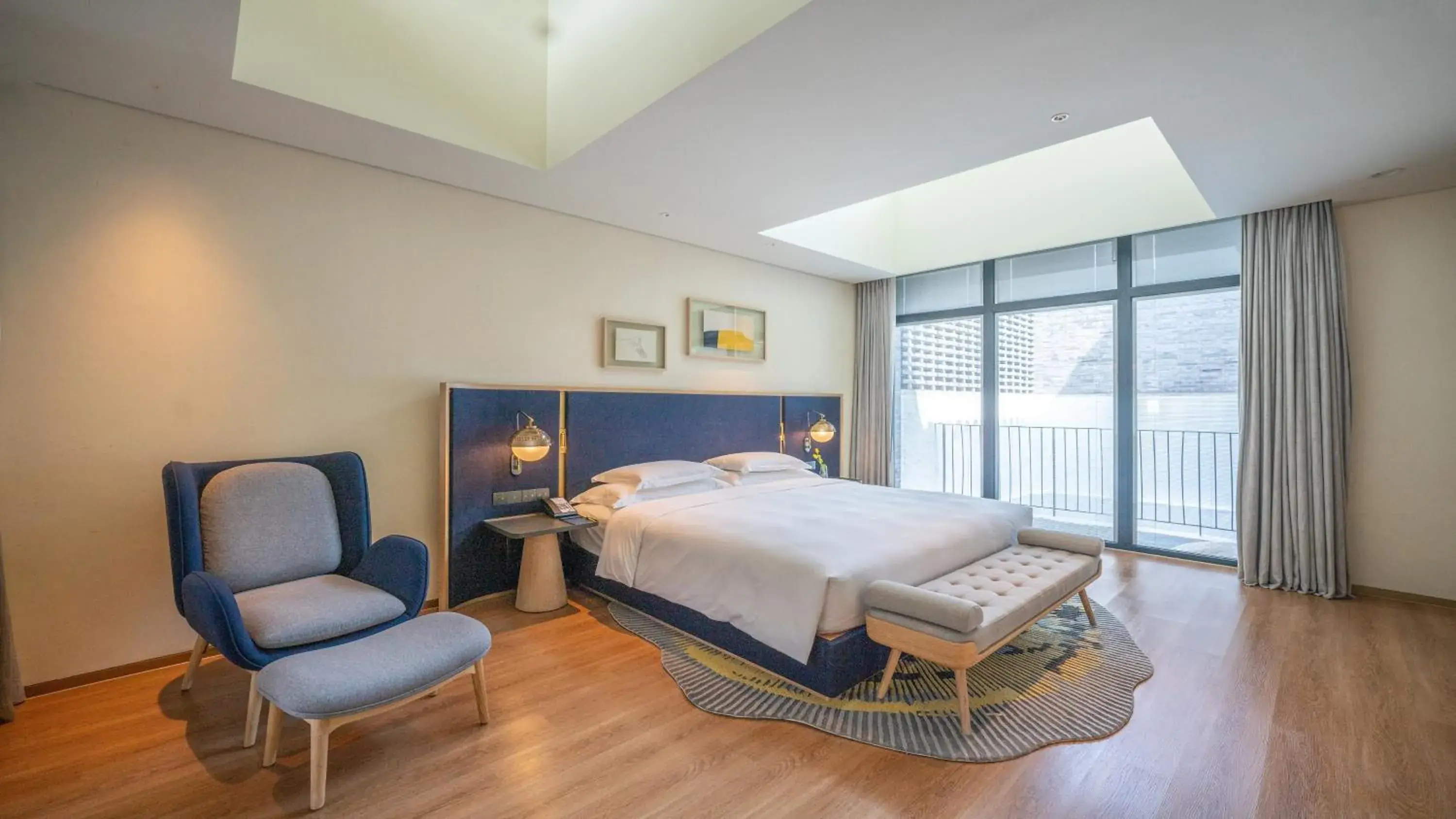 One-Bedroom Suite in voco Nanjing Garden Expo by IHG One-Bedroom Suite in voco Nanjing Garden Expo by IHG