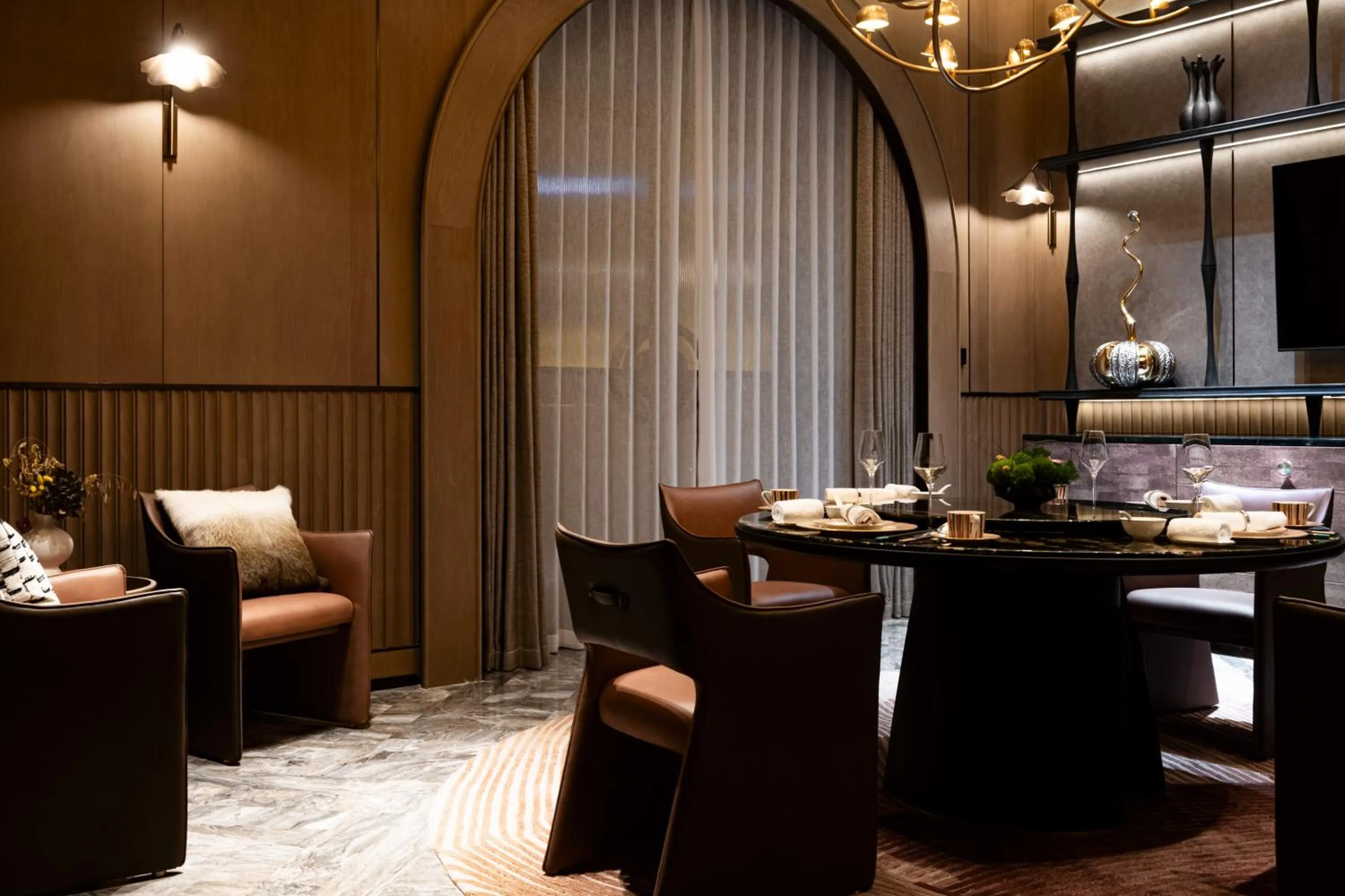 Restaurant/places to eat in Hotel Indigo Xiamen Haicang by IHG