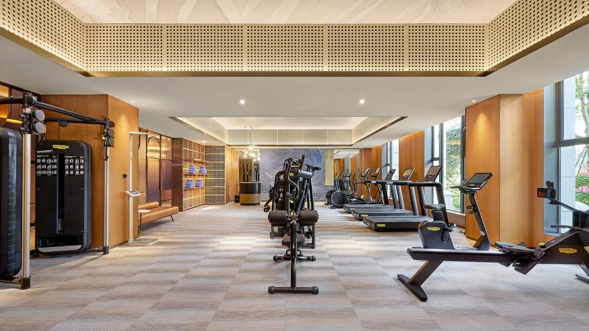 Fitness centre/facilities in Hotel Indigo Xiamen Haicang by IHG