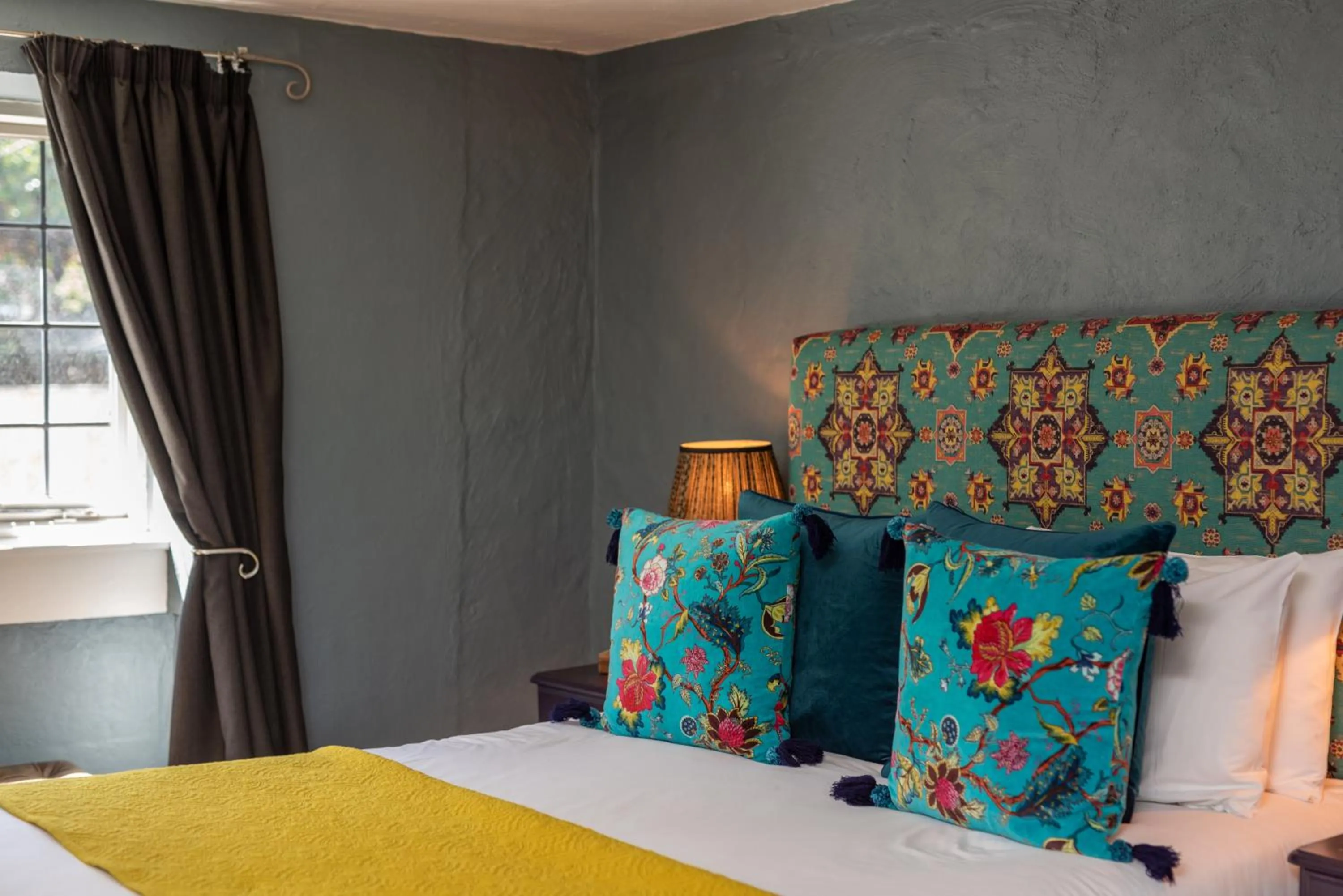 Bedroom, Bed in Jersey Arms Hotel Bicester