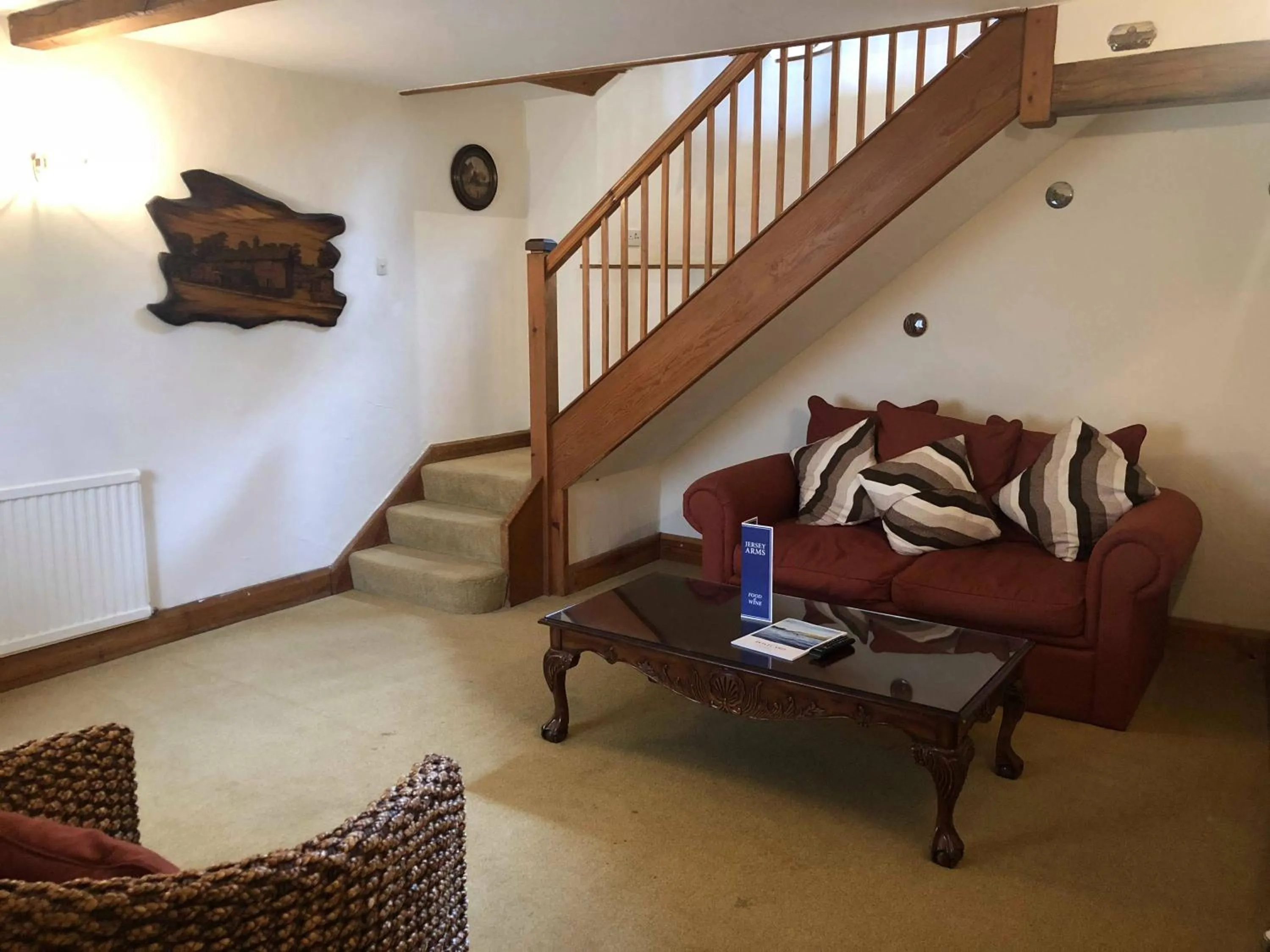 Seating area in Jersey Arms Hotel Bicester